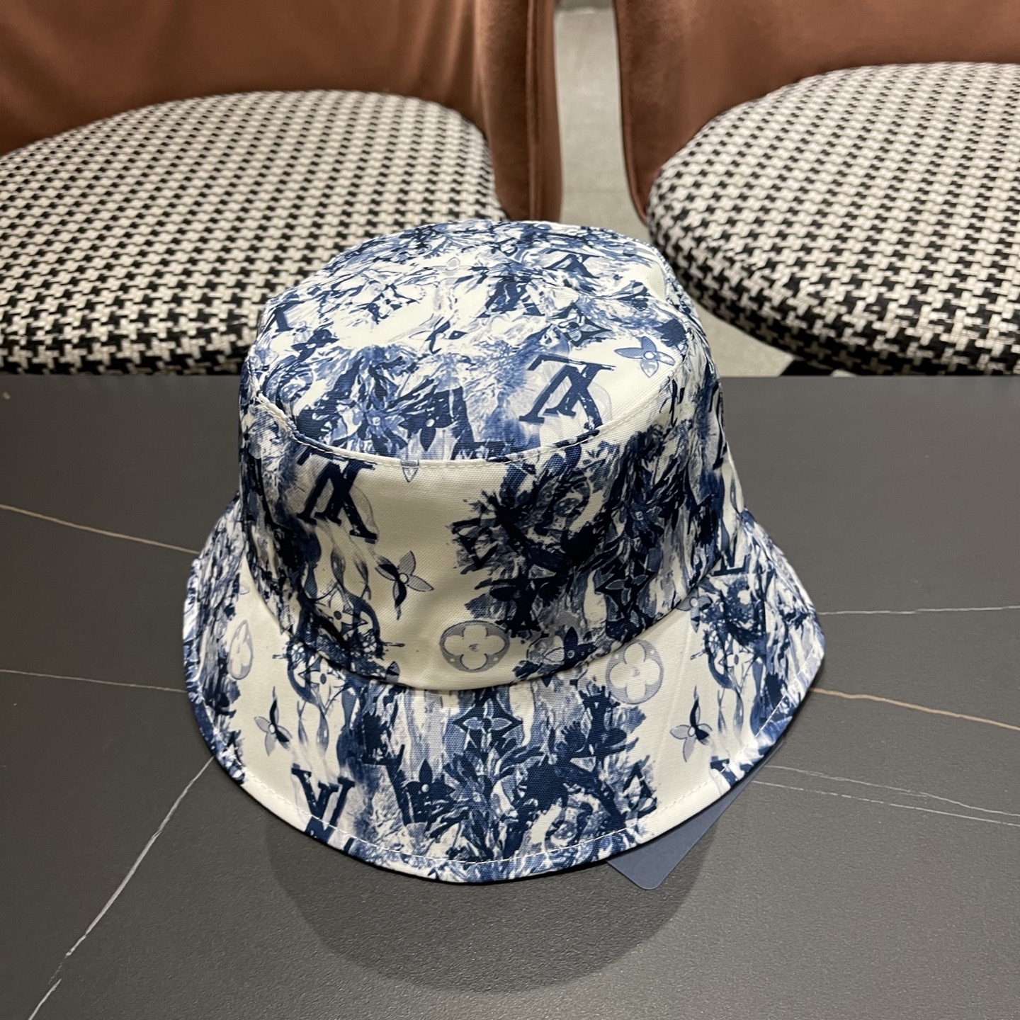 LV路易威登原单渔夫帽 轻盈透气。完美版型，独家实物拍摄，男女适用