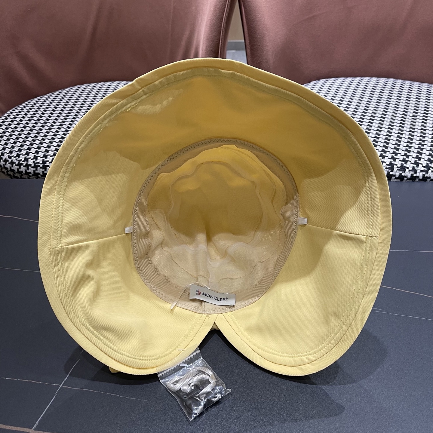 蒙口Moncler🆕新款蝴蝶结渔夫帽夏季薄款防紫外线遮阳防晒帽户外透气太阳帽子女