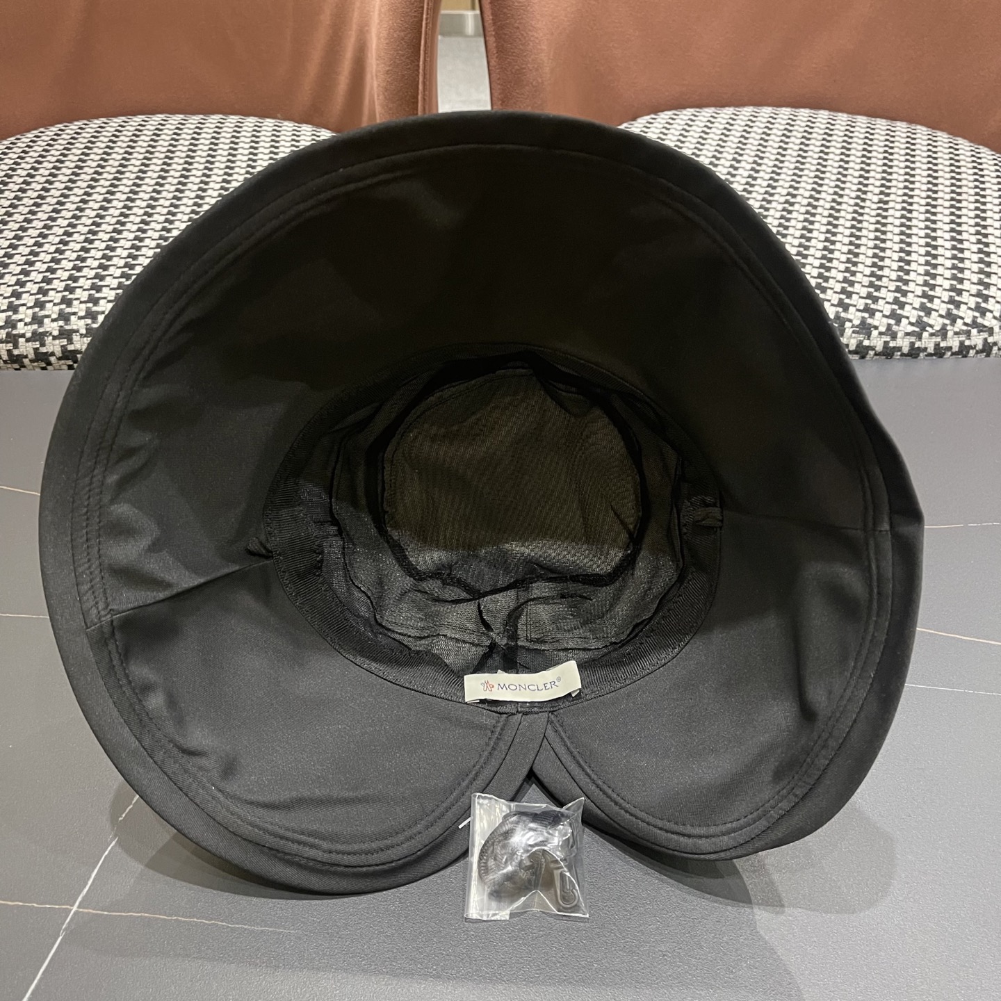 蒙口Moncler🆕新款蝴蝶结渔夫帽夏季薄款防紫外线遮阳防晒帽户外透气太阳帽子女