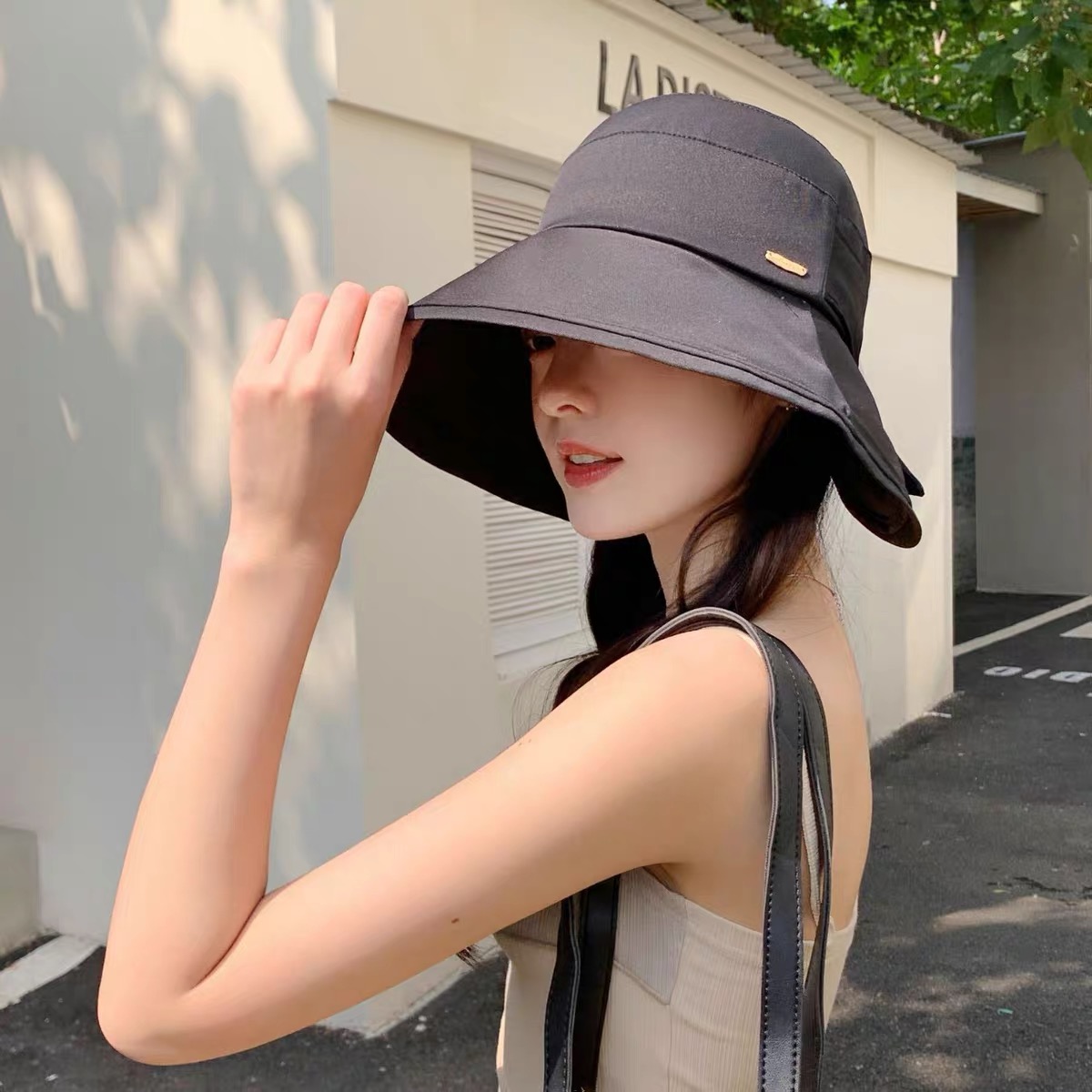 蒙口Moncler🆕新款蝴蝶结渔夫帽夏季薄款防紫外线遮阳防晒帽户外透气太阳帽子女