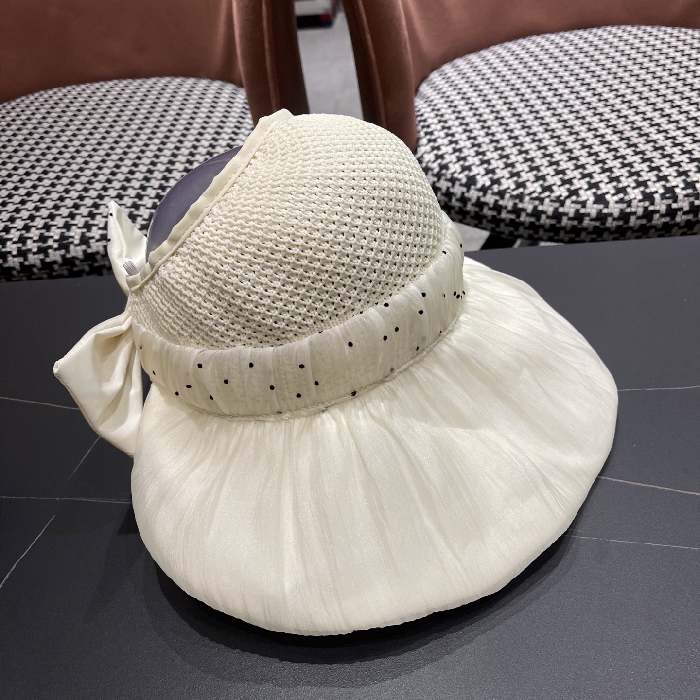  香奈儿CHANEL新款遮阳空顶帽可爱蝴蝶结遮脸防紫外外线太阳帽大檐防晒帽子女夏季