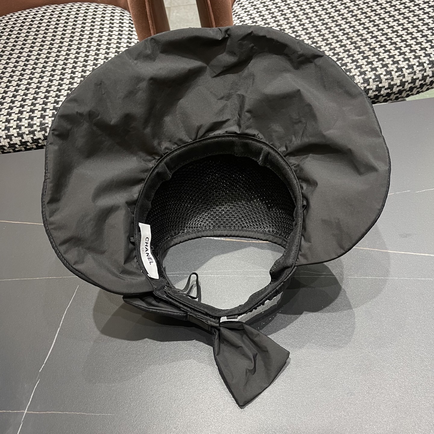  香奈儿CHANEL新款遮阳空顶帽可爱蝴蝶结遮脸防紫外外线太阳帽大檐防晒帽子女夏季