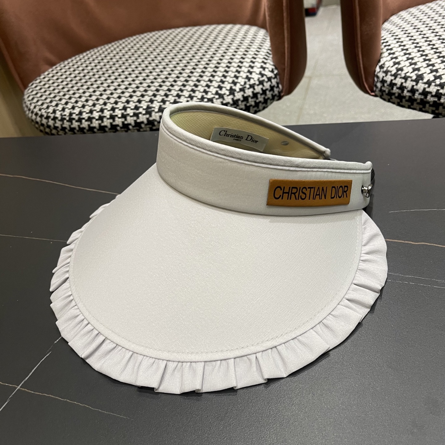  迪奥Dior防晒帽女2025新款夏季户外冰丝大檐透气发箍式防紫外线遮阳空顶帽