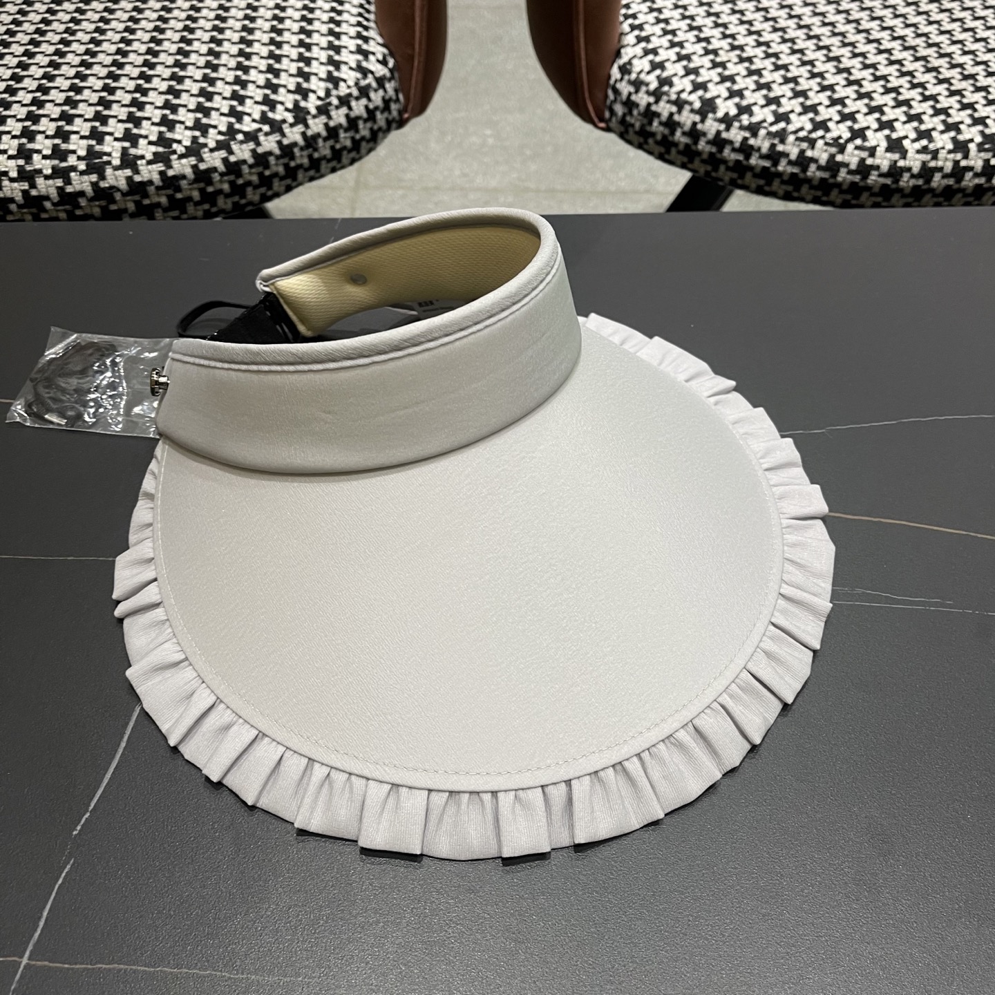  迪奥Dior防晒帽女2025新款夏季户外冰丝大檐透气发箍式防紫外线遮阳空顶帽