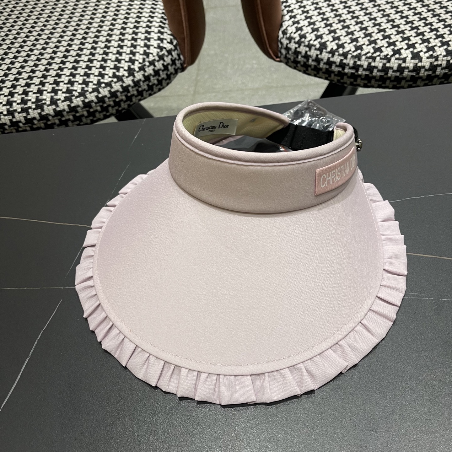  迪奥Dior防晒帽女2025新款夏季户外冰丝大檐透气发箍式防紫外线遮阳空顶帽