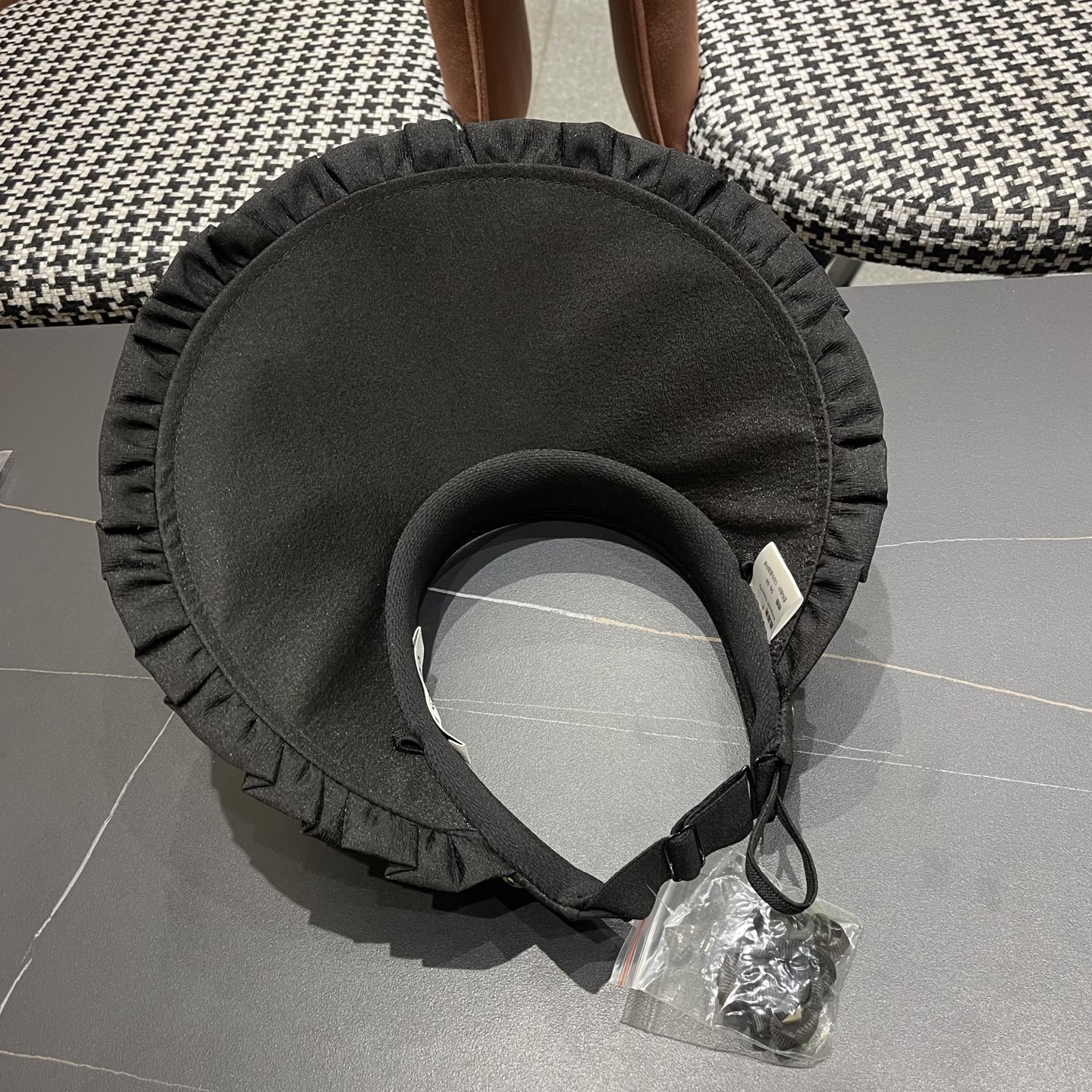  迪奥Dior防晒帽女2025新款夏季户外冰丝大檐透气发箍式防紫外线遮阳空顶帽