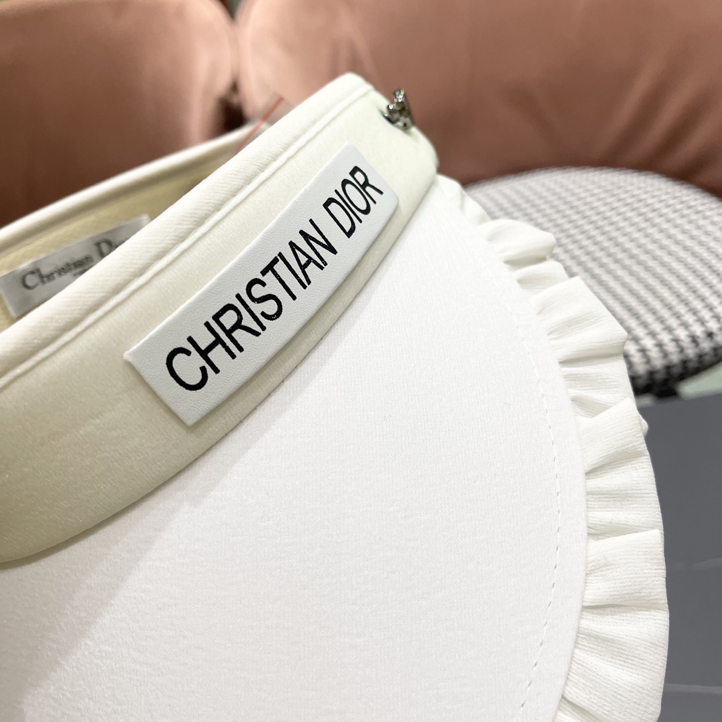  迪奥Dior防晒帽女2025新款夏季户外冰丝大檐透气发箍式防紫外线遮阳空顶帽