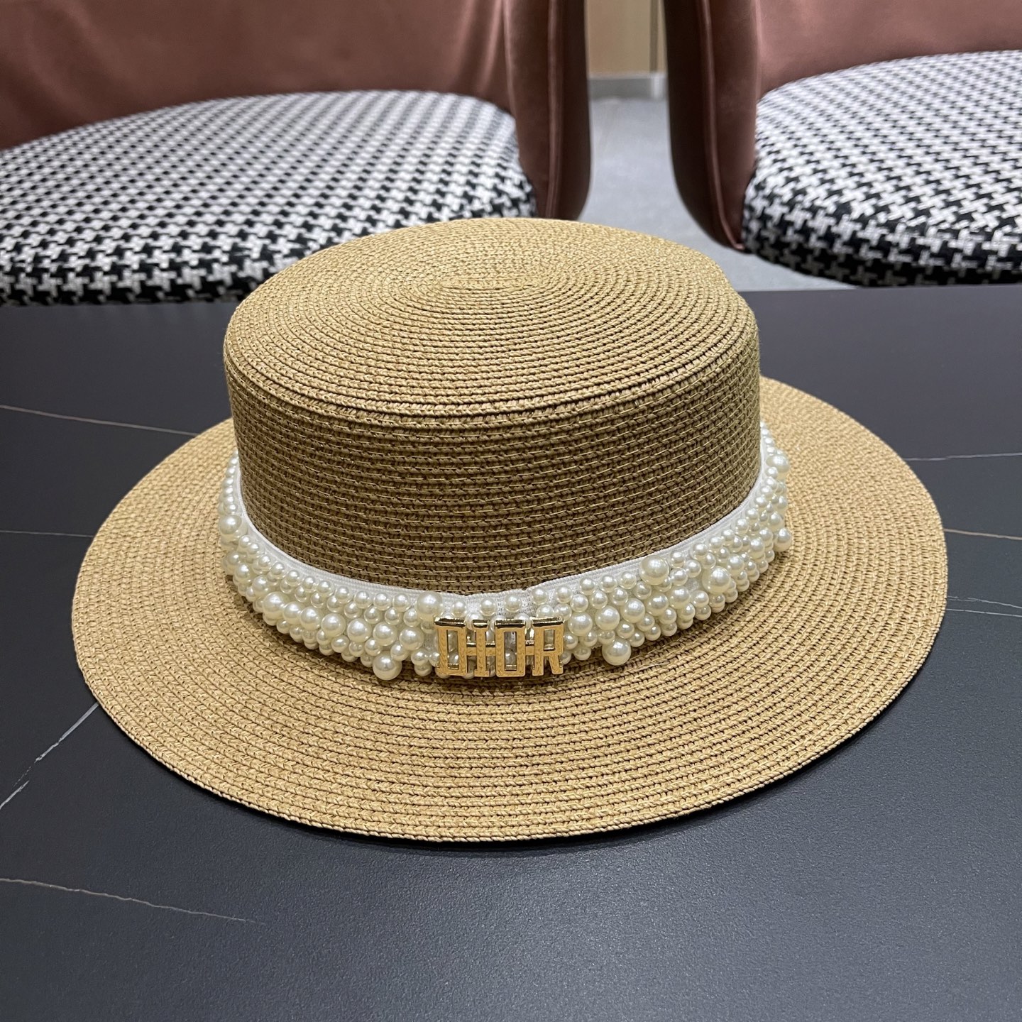  迪奥Dior 法式复古赫本风平顶礼帽春夏天出游草帽珍珠宽
檐防晒遮阳帽子女