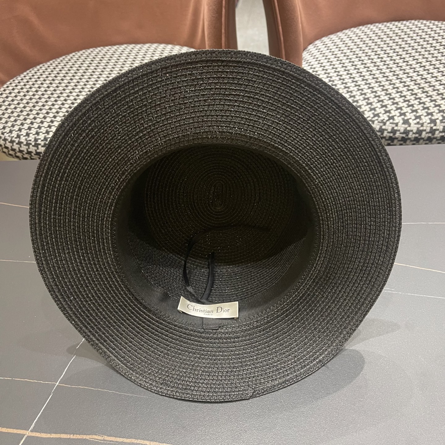  迪奥Dior 法式复古赫本风平顶礼帽春夏天出游草帽珍珠宽
檐防晒遮阳帽子女