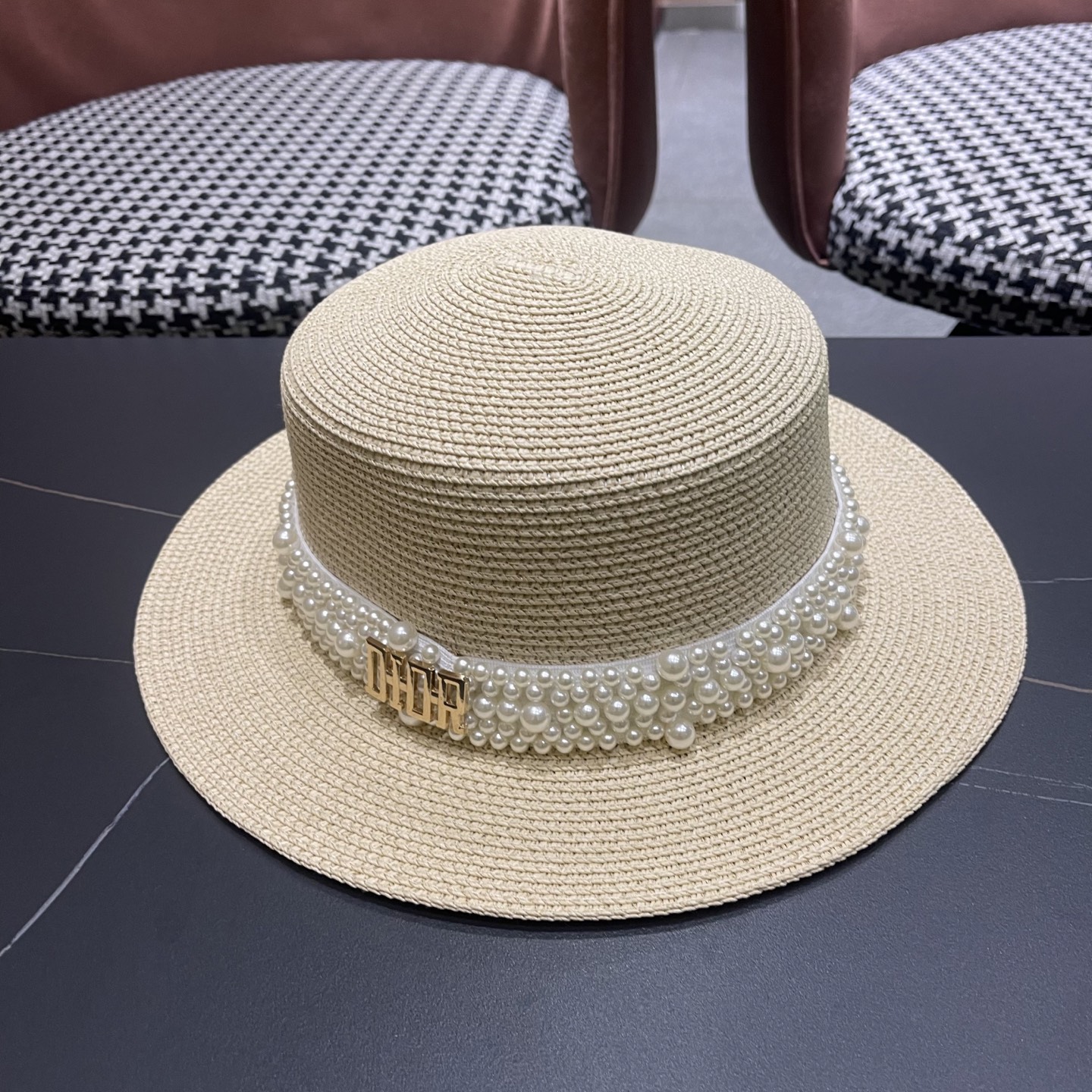  迪奥Dior 法式复古赫本风平顶礼帽春夏天出游草帽珍珠宽
檐防晒遮阳帽子女