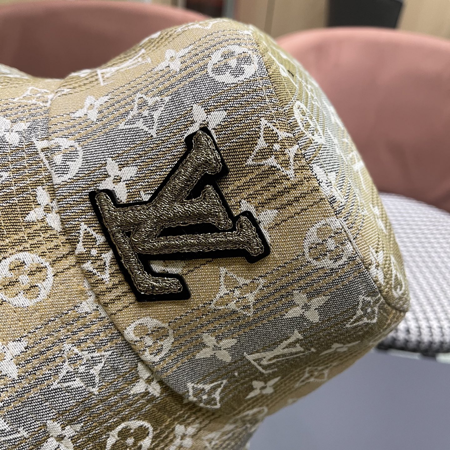 LV路易威登2025 原单刺绣渔夫帽 轻盈透气。完美版型，独家实物拍摄，男女适用