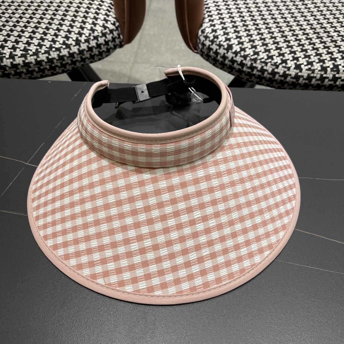  巴宝莉Burberry 大帽檐防晒帽女2025新款千鸟格纹空顶太阳帽夏
季防紫外线遮阳帽子