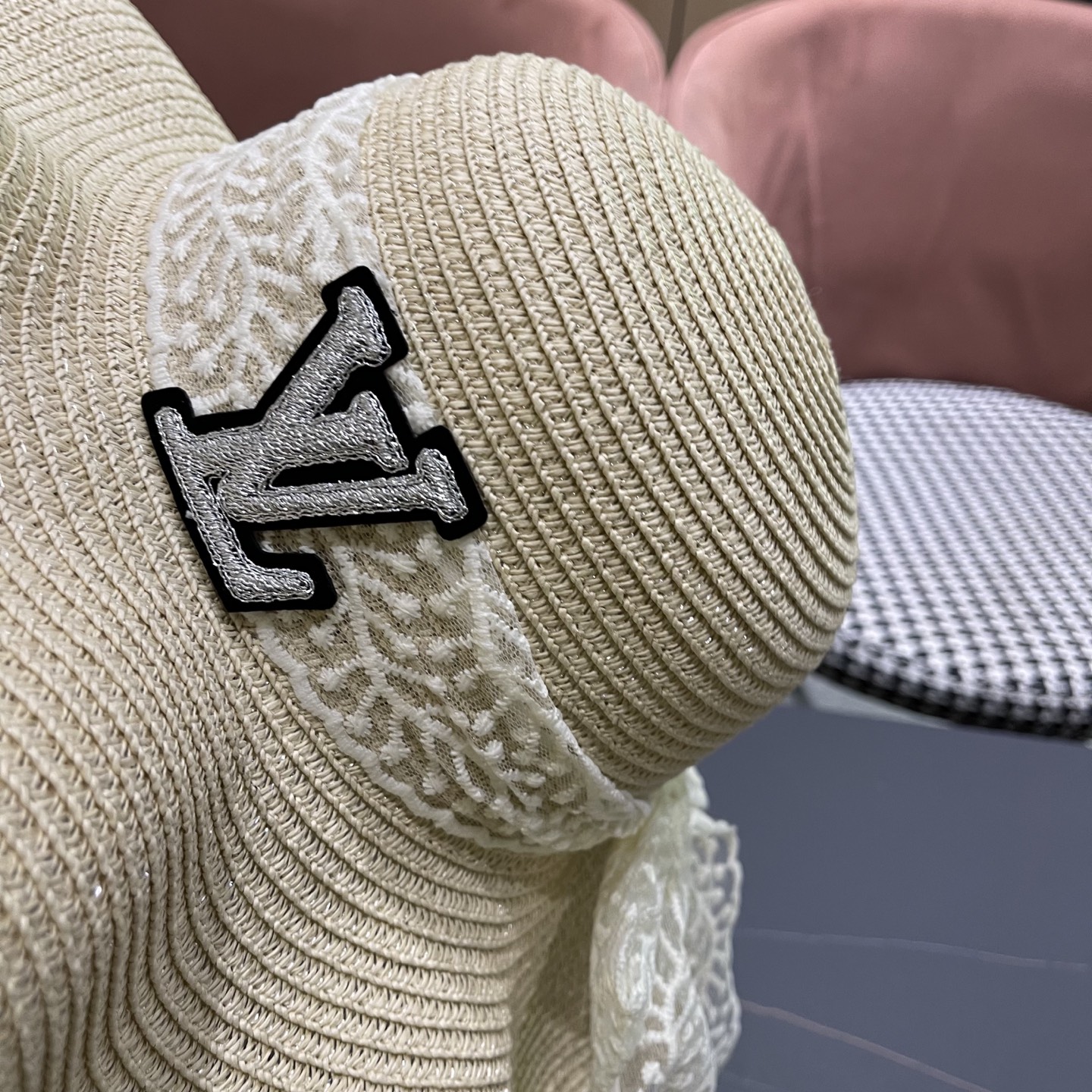  【LV路易威登】2025新款草帽，出街必备超好搭配，赶紧入手！