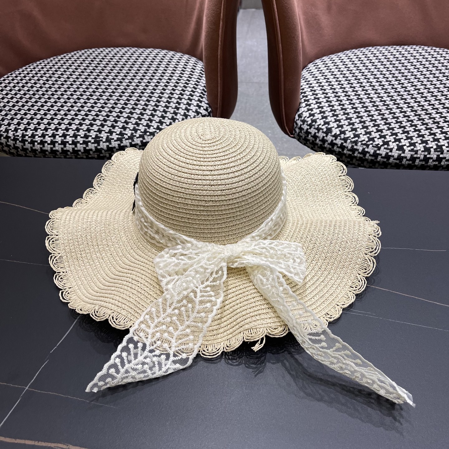  【LV路易威登】2025新款草帽，出街必备超好搭配，赶紧入手！