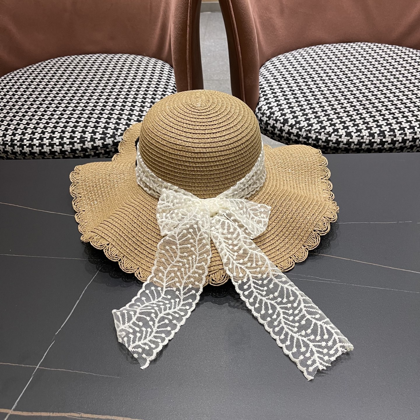  【LV路易威登】2025新款草帽，出街必备超好搭配，赶紧入手！