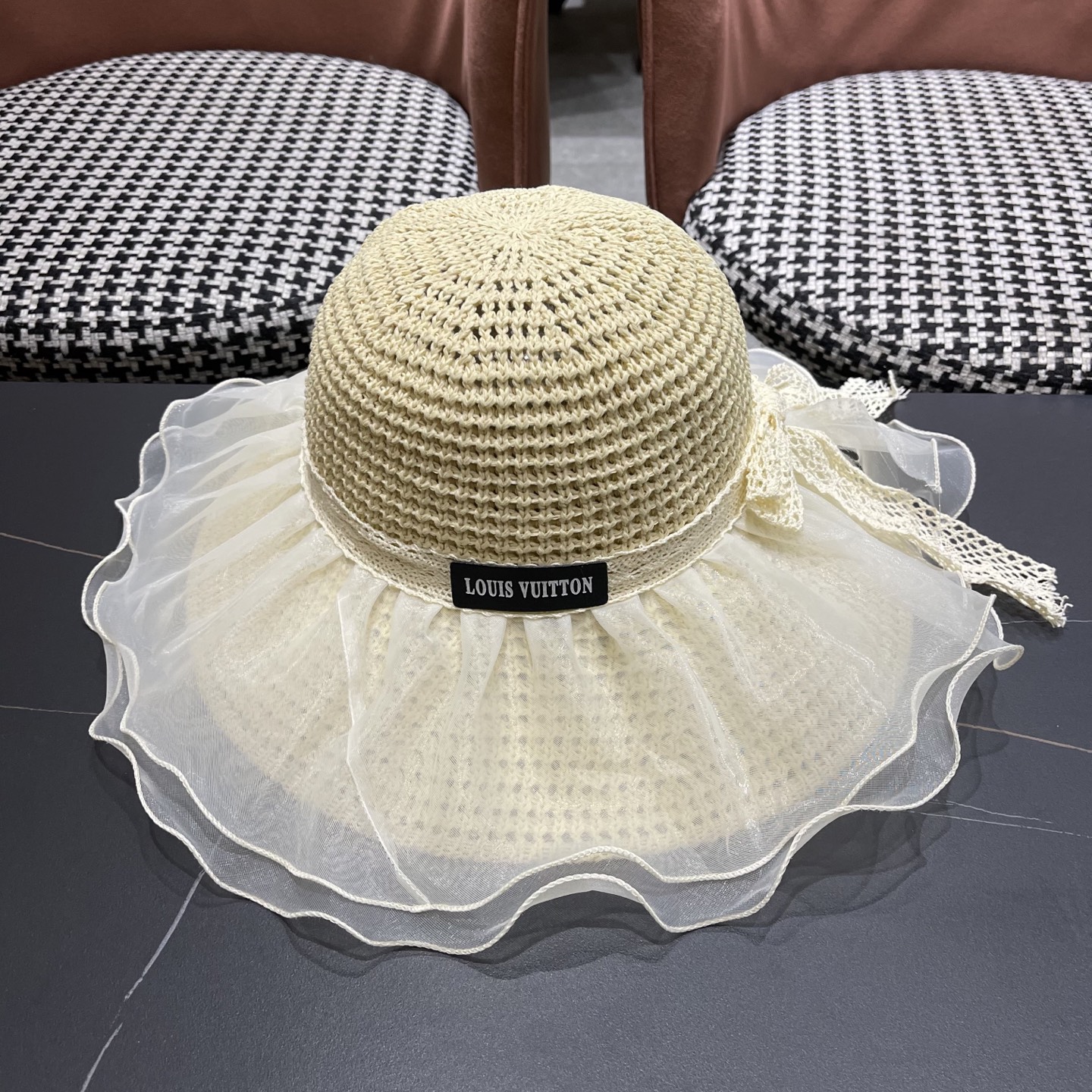  Lv路易威登 2025新款蕾丝大帽檐帽女夏季海边沙滩遮阳防晒
帽草编遮全脸防紫外线帽子