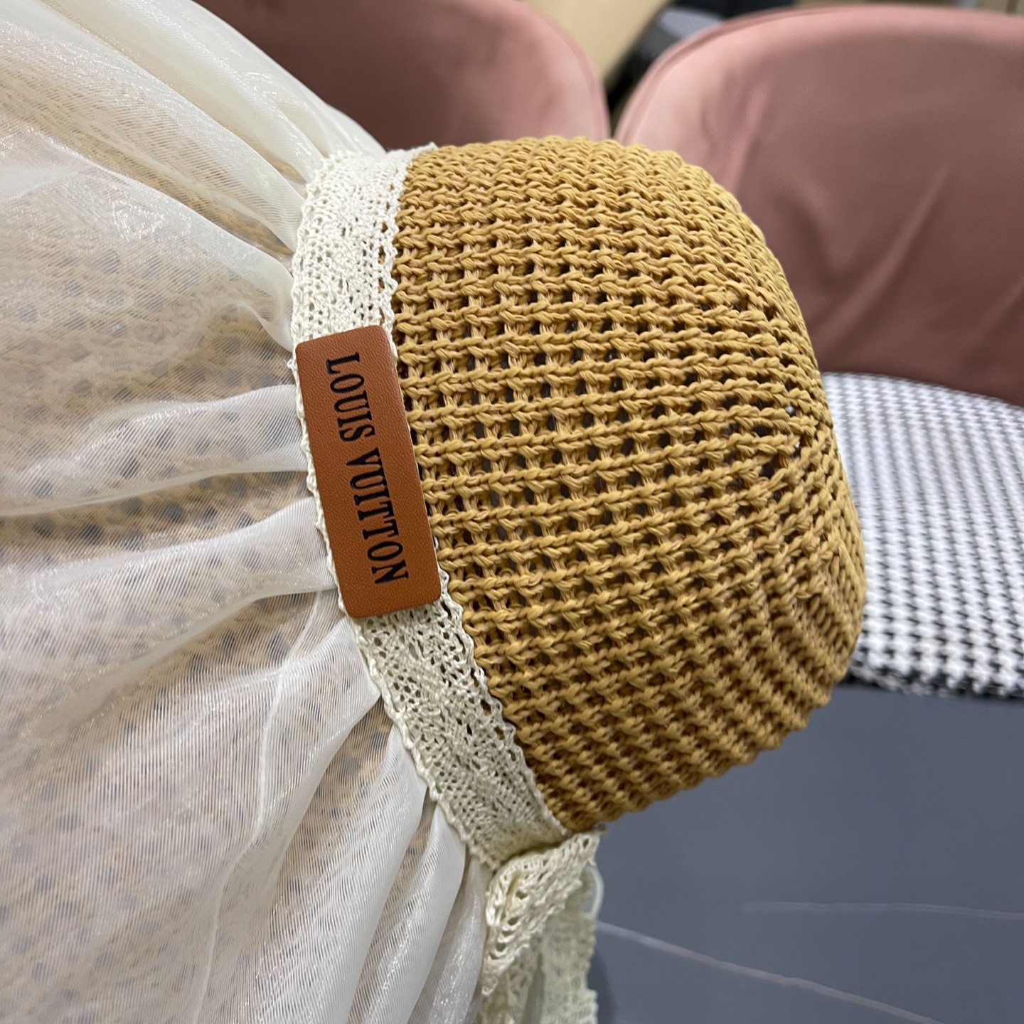  Lv路易威登 2025新款蕾丝大帽檐帽女夏季海边沙滩遮阳防晒
帽草编遮全脸防紫外线帽子