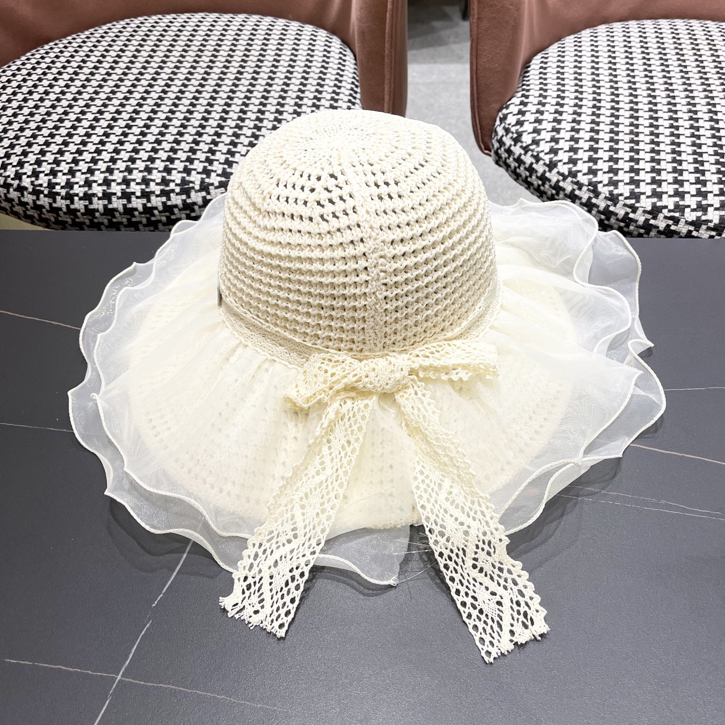  Lv路易威登 2025新款蕾丝大帽檐帽女夏季海边沙滩遮阳防晒
帽草编遮全脸防紫外线帽子