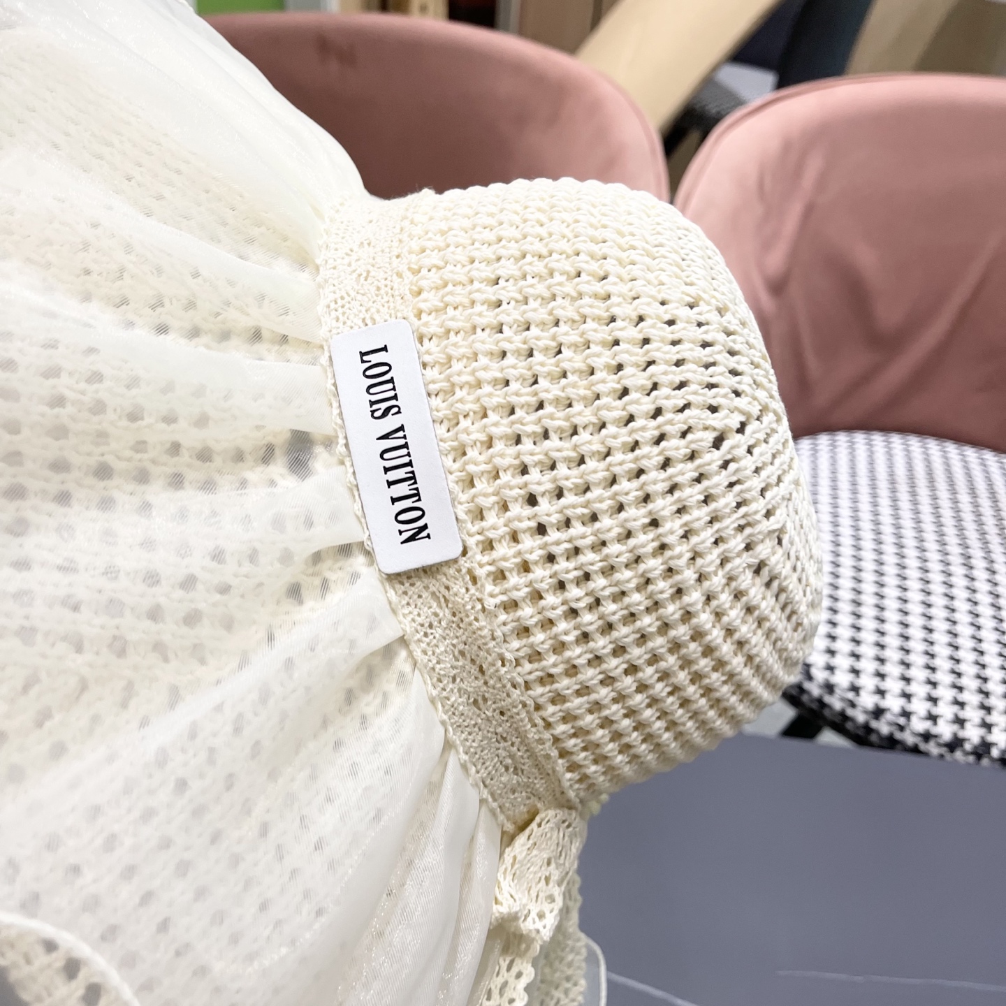  Lv路易威登 2025新款蕾丝大帽檐帽女夏季海边沙滩遮阳防晒
帽草编遮全脸防紫外线帽子