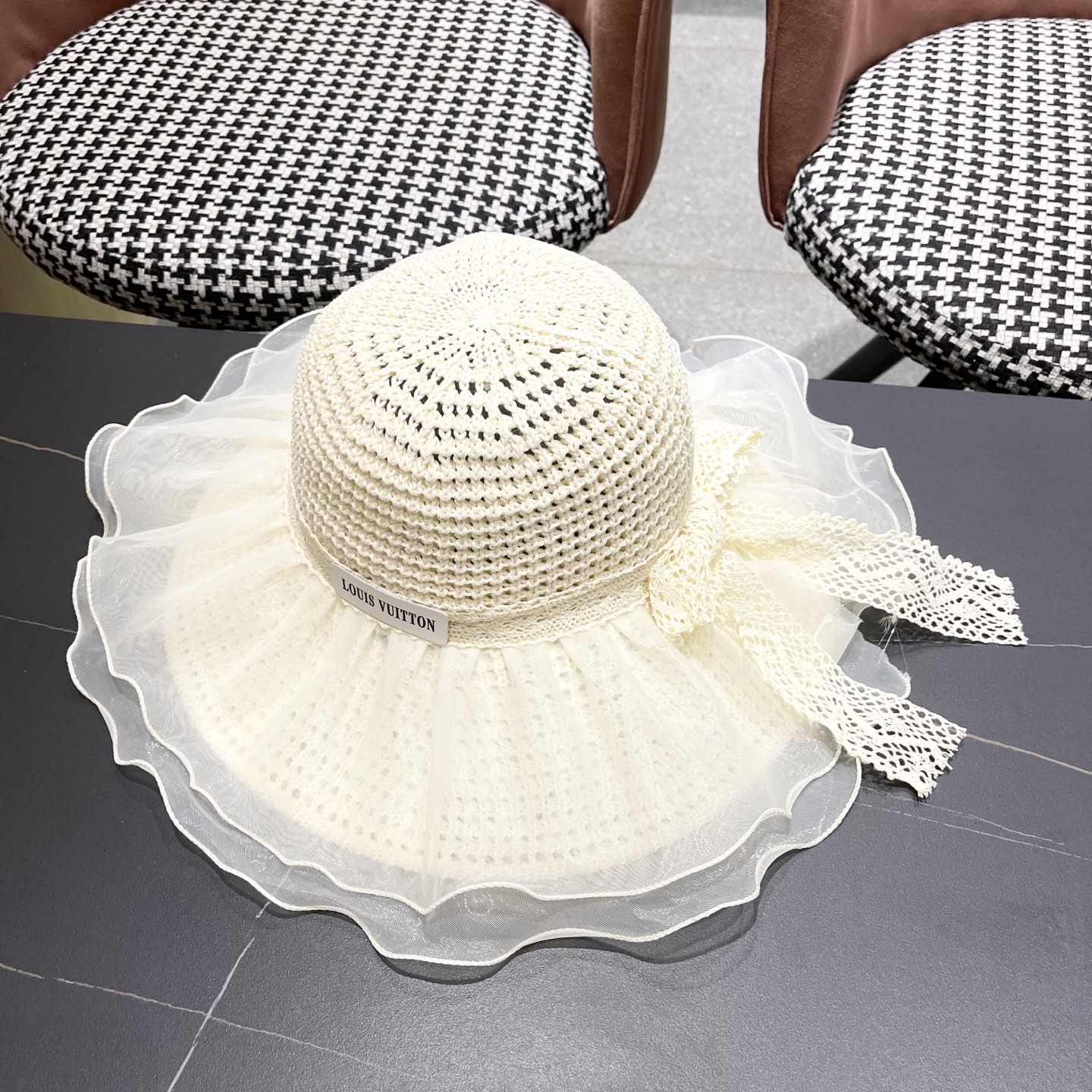  Lv路易威登 2025新款蕾丝大帽檐帽女夏季海边沙滩遮阳防晒
帽草编遮全脸防紫外线帽子