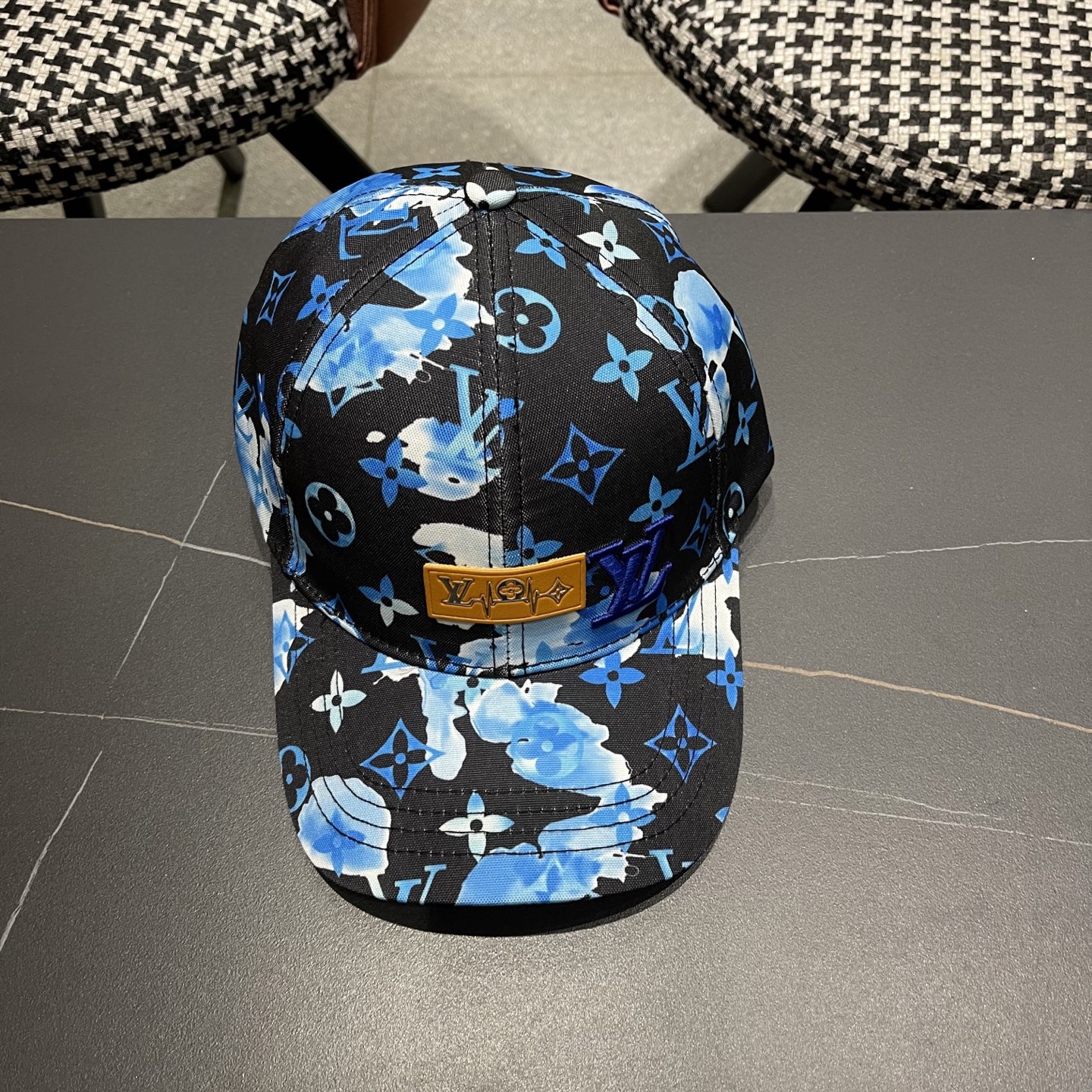  🧢路易威登lv棒球帽 LouisVuitton😍新款水洗刺绣花高端大气，百搭款🤗男女通用！