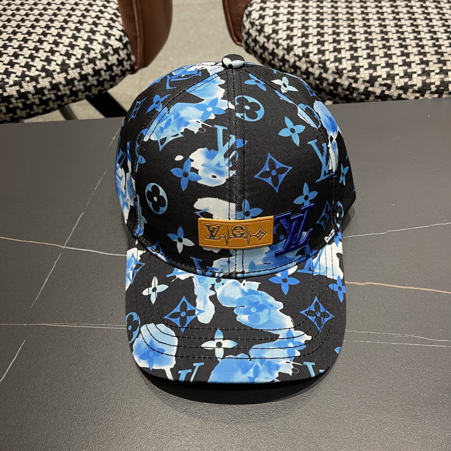 NO:363103,Louis Vuitton lv baseball cap Louis Vuitton new washing embroidery high-end and atmospheric, versatile and universal for both men and women!  Hat Straw Hat Fisherman Hat Baseball Hat Knitted Hat, Hats, louis vuitton,louis vuitton,louis vuitton,espadrilles,hats路易威登lv棒球帽 LouisVuitton新款水洗刺绣花高端大气,百搭款男女通用！帽子草帽渔夫帽棒球帽针织帽,帽子,louis vuitton,louis vuitton,louis vuitton,espadrilles,hats,hat