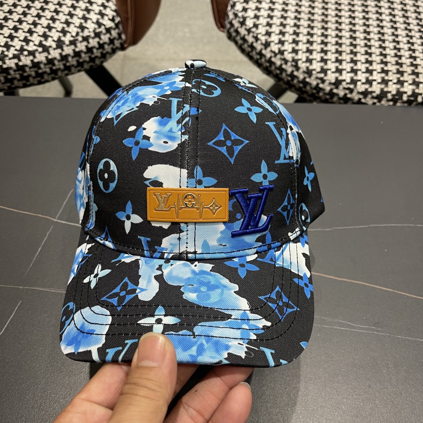  🧢路易威登lv棒球帽 LouisVuitton😍新款水洗刺绣花高端大气，百搭款🤗男女通用！