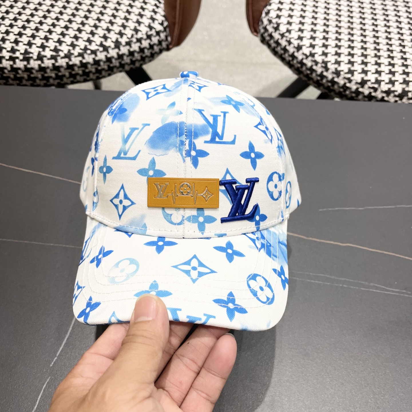  🧢路易威登lv棒球帽 LouisVuitton😍新款水洗刺绣花高端大气，百搭款🤗男女通用！