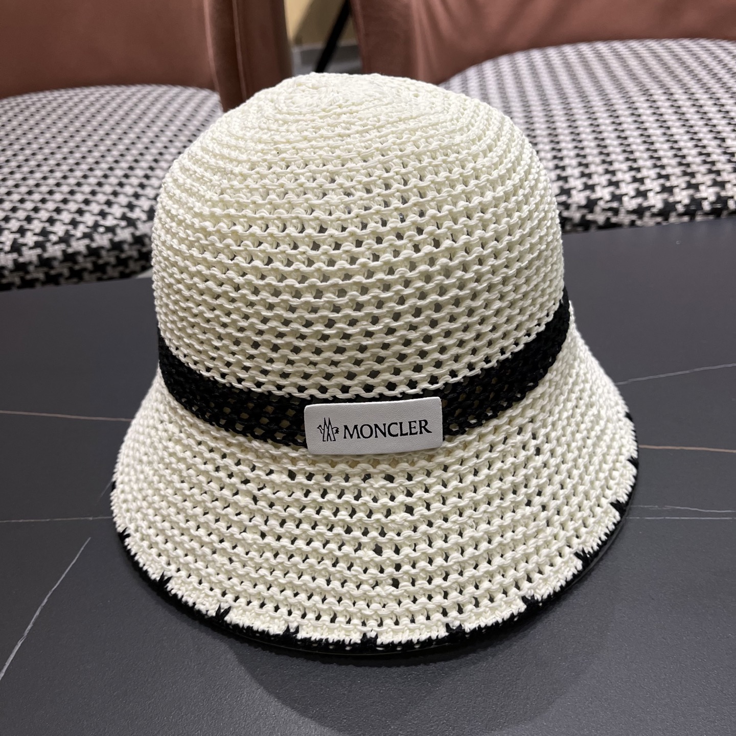 NO:228516,Moncler 2025 thin straw woven fisherman hat for women in summer hollow breathable sun protection sun hat showing face small bucket basin hat straw hat fisherman hat baseball hat, hat, christian louboutin, Moncler, espadrilles, espadrilles, hats19860909蒙口Moncler 2025薄款草编渔夫帽女夏季镂空透气遮阳防 晒太阳帽显脸小水桶盆帽帽子草帽渔夫帽棒球帽,帽子,christian louboutin,Moncler,espadrilles,espadrilles,hats,hat