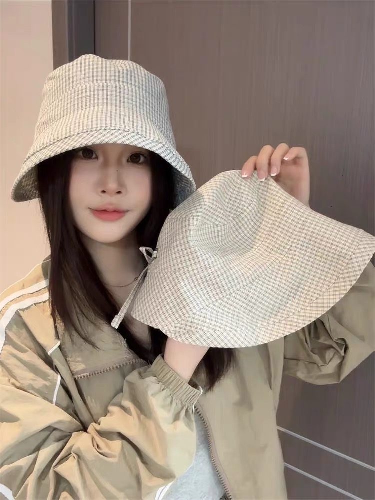 NO:363068,【PRADA Prada】2025 new style 2025 spring and summer new style plaid big brim fisherman hat for women outdoors foldable Korean style fashionable versatile sun hat straw hat fisherman hat baseball hat knit hat, hat, prada, prada, espadrilles, hats【PRADA普拉达】2025新款2025 春夏新款格纹大帽檐渔夫帽女户外出游可折叠 韩版时尚百搭遮阳帽子草帽渔夫帽棒球帽针织帽,帽子,prada,prada,espadrilles,hats,hat