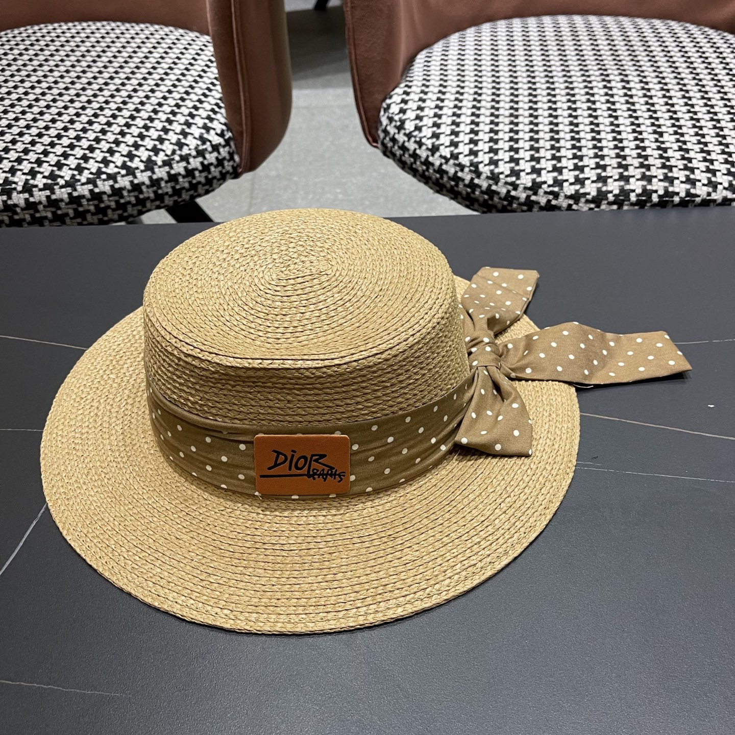 NO:363055,Dior 2025 straw hat summer sun hat women straw woven hat sun hat breathable sun protection dome fisherman hat floating sand hat beach hat straw hat fisherman hat baseball hat knit hat, hat, dior, dior, espadrilles, espadrilles, hatsDior迪奥2025草帽夏季太阳帽女草编帽遮阳帽透气 防晒圆顶渔夫帽飘蒂沙滩帽子帽子草帽渔夫帽棒球帽针织帽,帽子,dior,dior,espadrilles,espadrilles,hats,hat