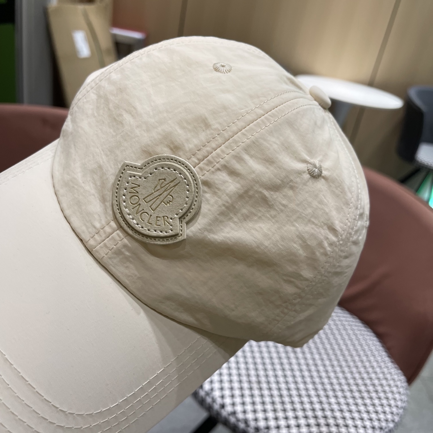  蒙口Moncler🆕春款新款个性速干清麴棒球帽，高品质透气性巨佳，高颜值时尚单品！
男女同款