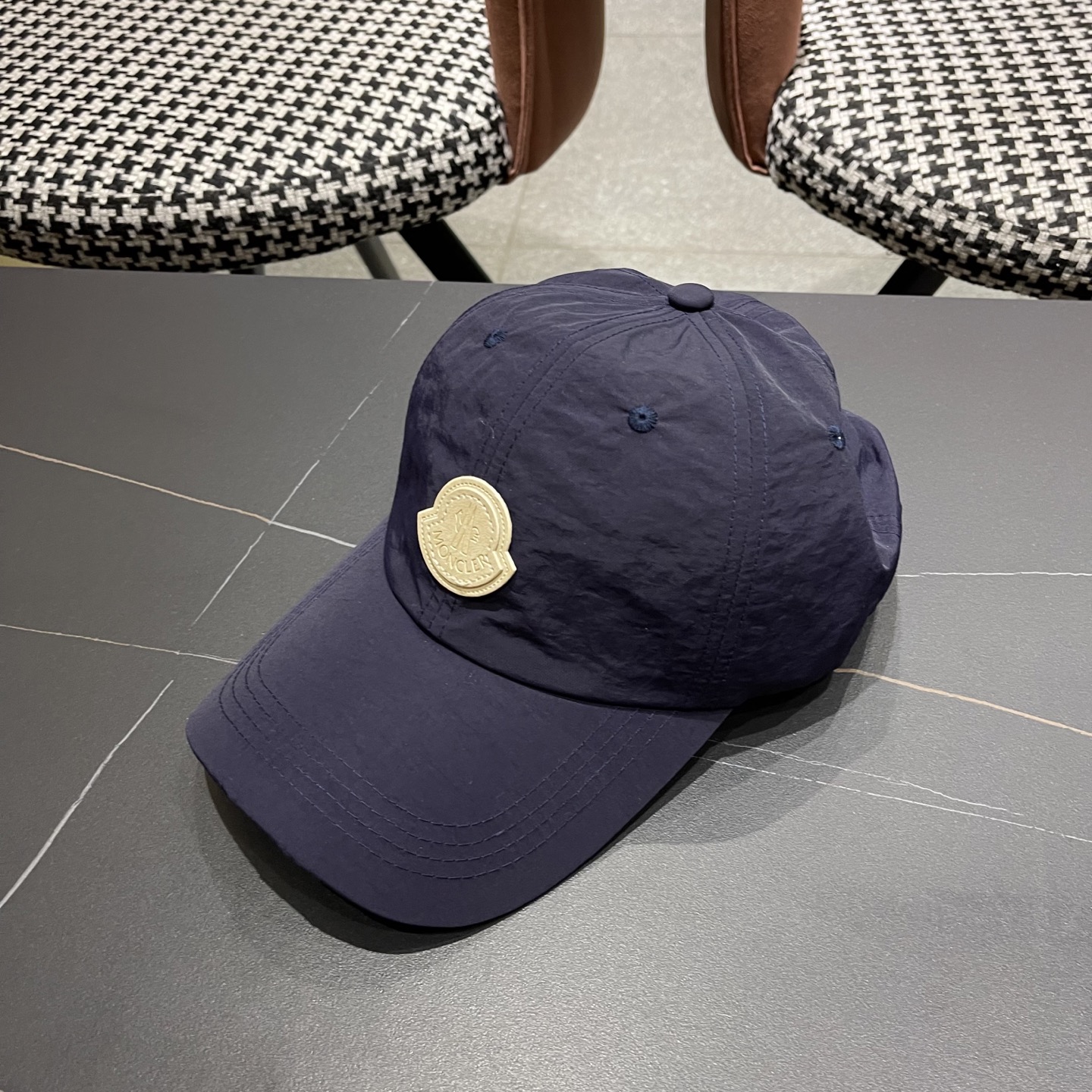  蒙口Moncler🆕春款新款个性速干清麴棒球帽，高品质透气性巨佳，高颜值时尚单品！
男女同款