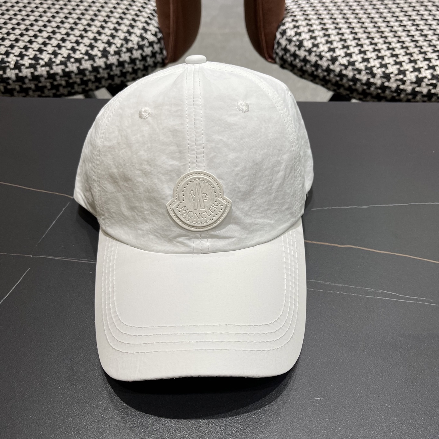  蒙口Moncler🆕春款新款个性速干清麴棒球帽，高品质透气性巨佳，高颜值时尚单品！
男女同款