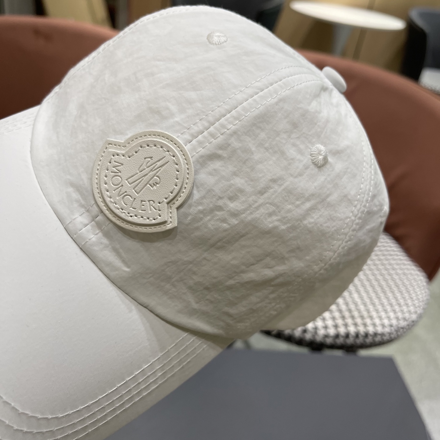  蒙口Moncler🆕春款新款个性速干清麴棒球帽，高品质透气性巨佳，高颜值时尚单品！
男女同款