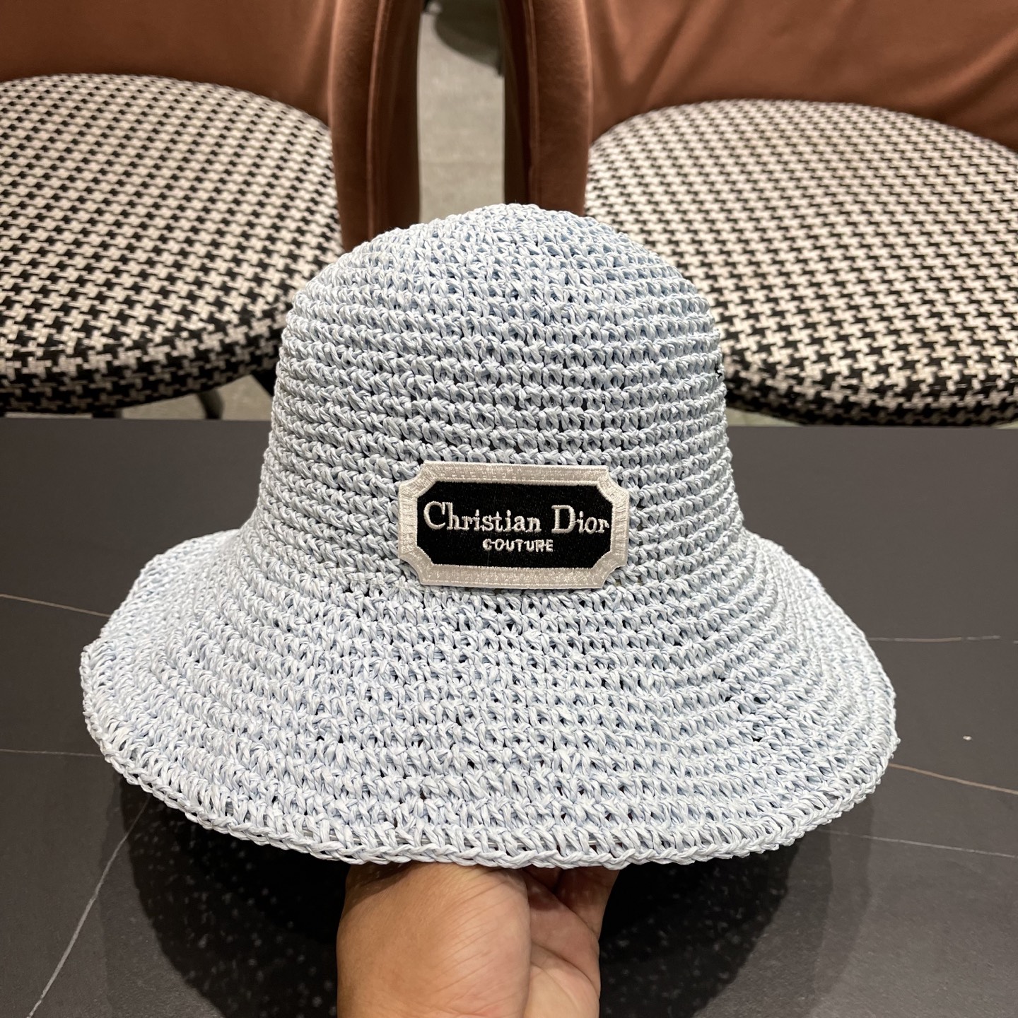  迪奥Dior 2025新款遮阳草帽女夏天海边度假可折叠太阳帽品脸小，手工编织草编渔夫帽子