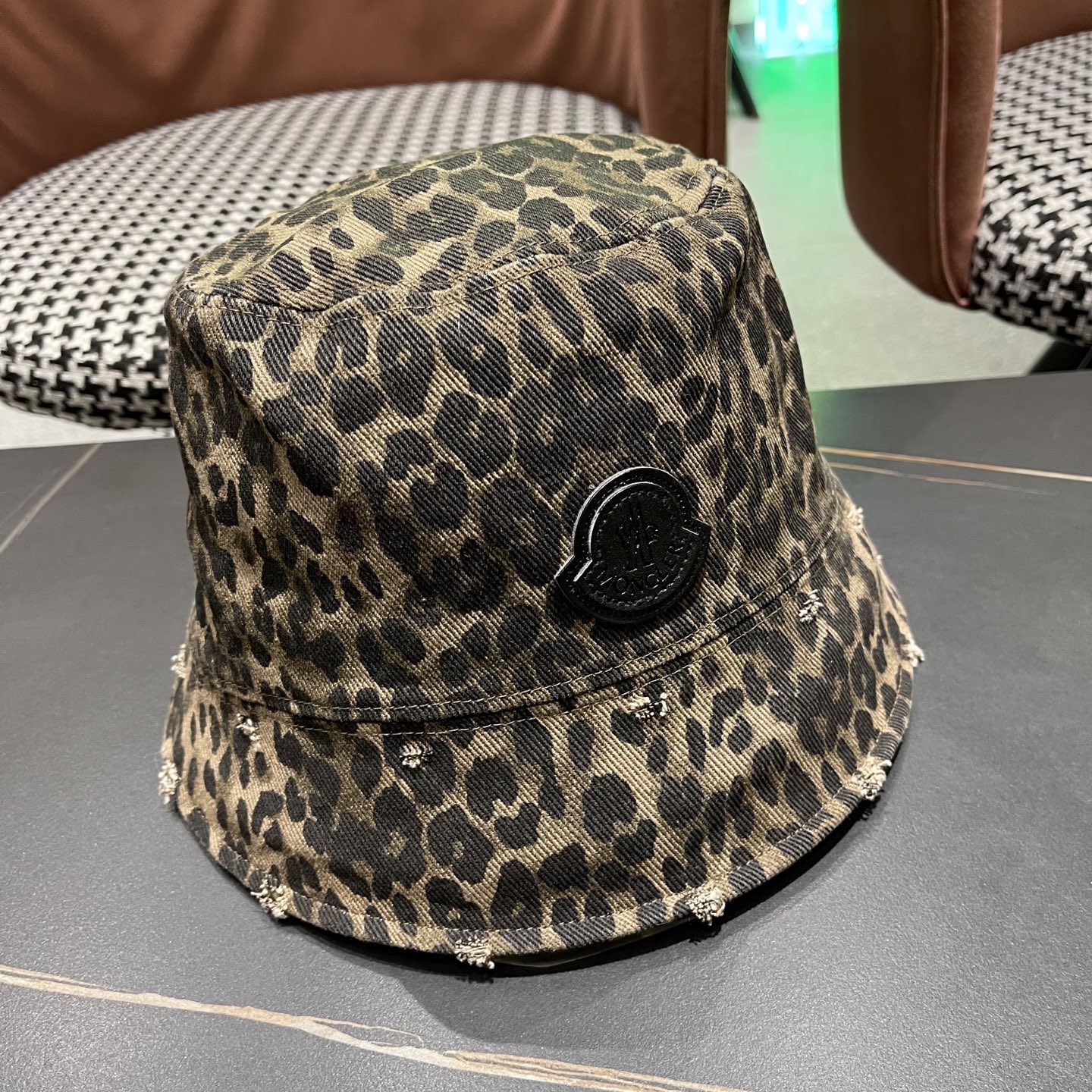  蒙口Moncler豹纹渔夫帽女2025春秋新款日系复古破洞水桶桶帽素颜百搭显脸小盆帽