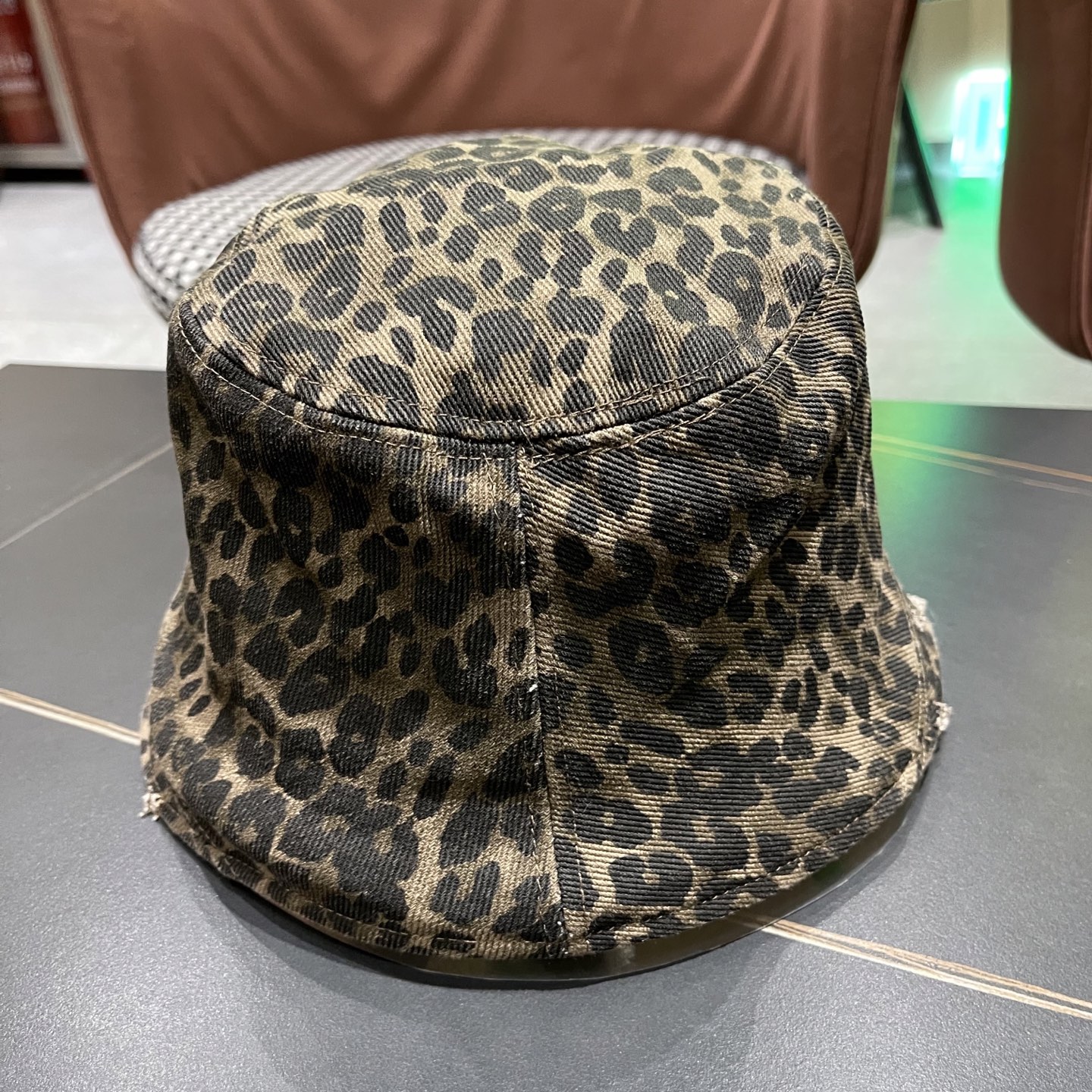  蒙口Moncler豹纹渔夫帽女2025春秋新款日系复古破洞水桶桶帽素颜百搭显脸小盆帽