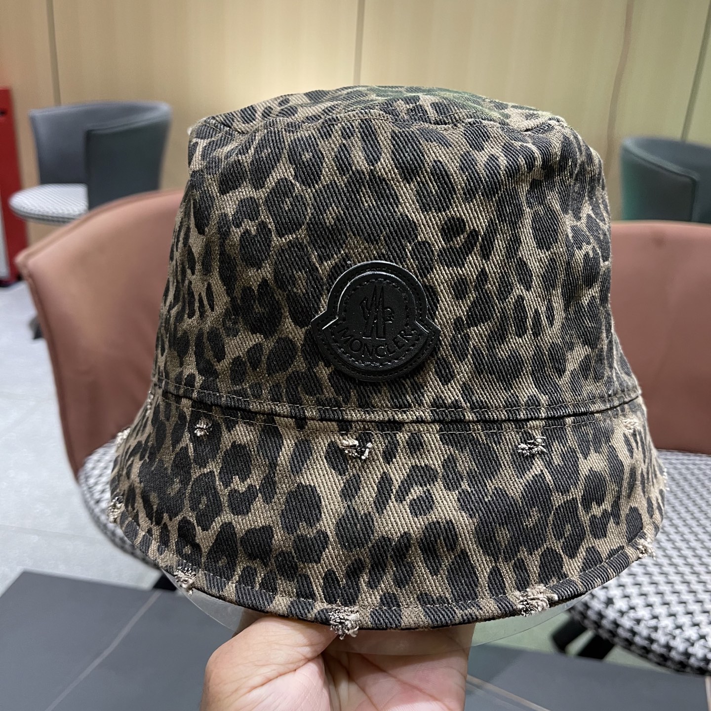  蒙口Moncler豹纹渔夫帽女2025春秋新款日系复古破洞水桶桶帽素颜百搭显脸小盆帽