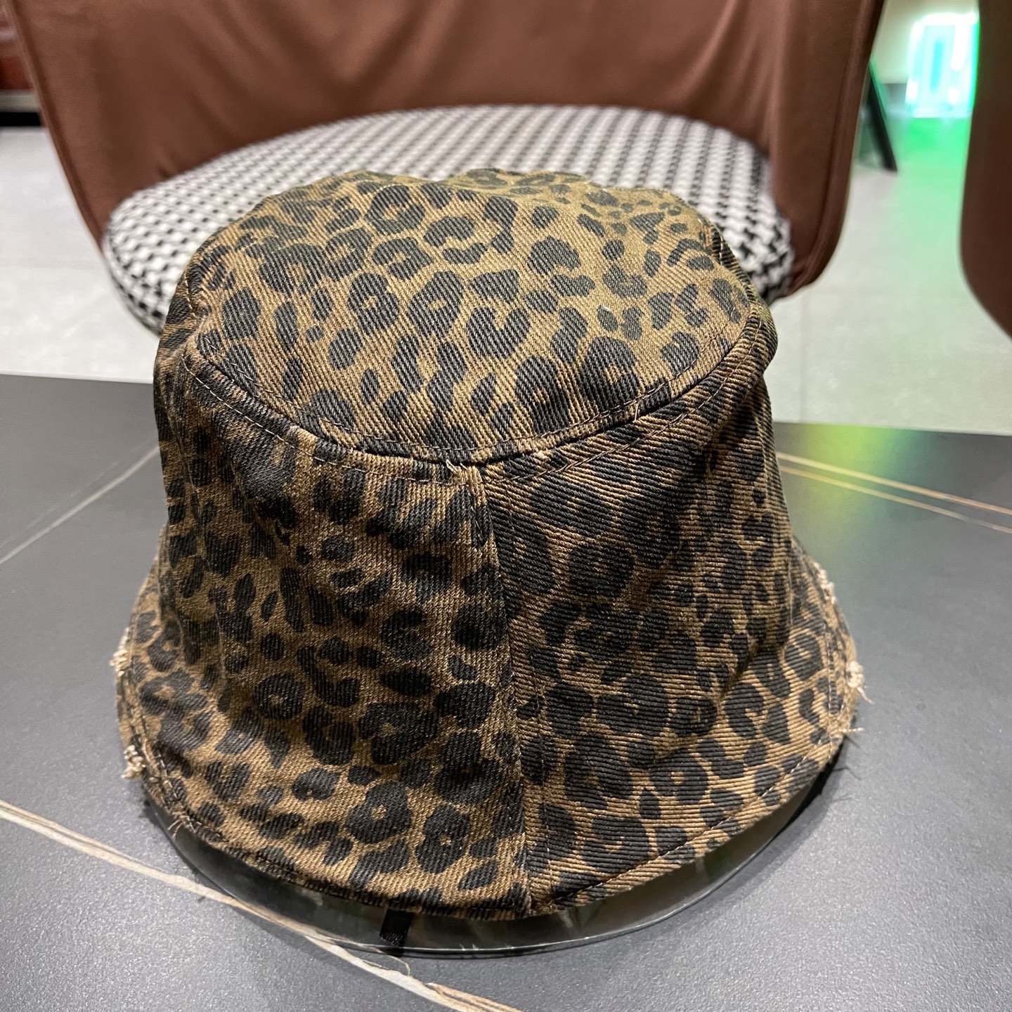  蒙口Moncler豹纹渔夫帽女2025春秋新款日系复古破洞水桶桶帽素颜百搭显脸小盆帽