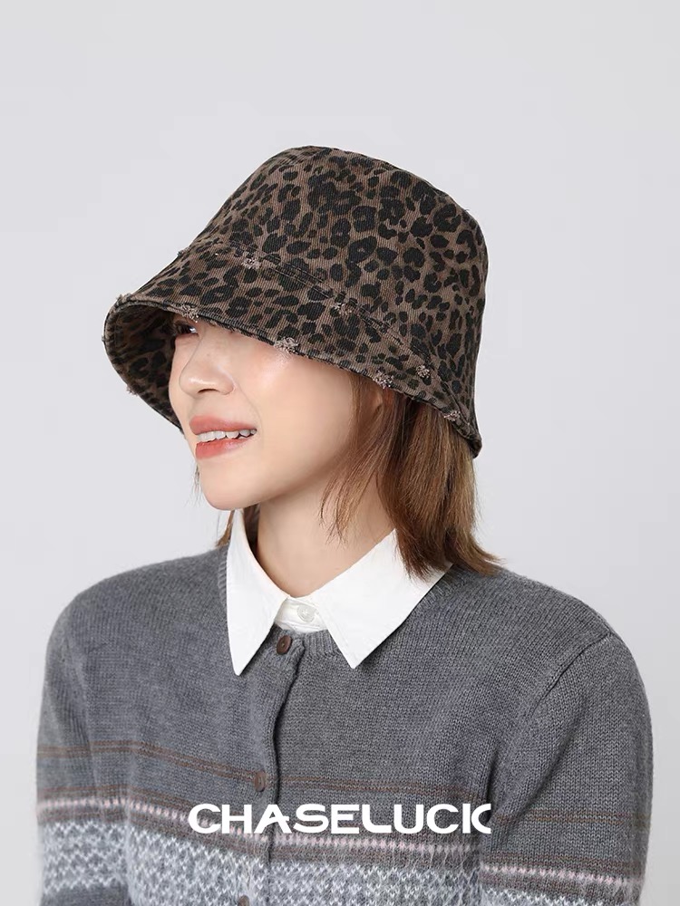  蒙口Moncler豹纹渔夫帽女2025春秋新款日系复古破洞水桶桶帽素颜百搭显脸小盆帽