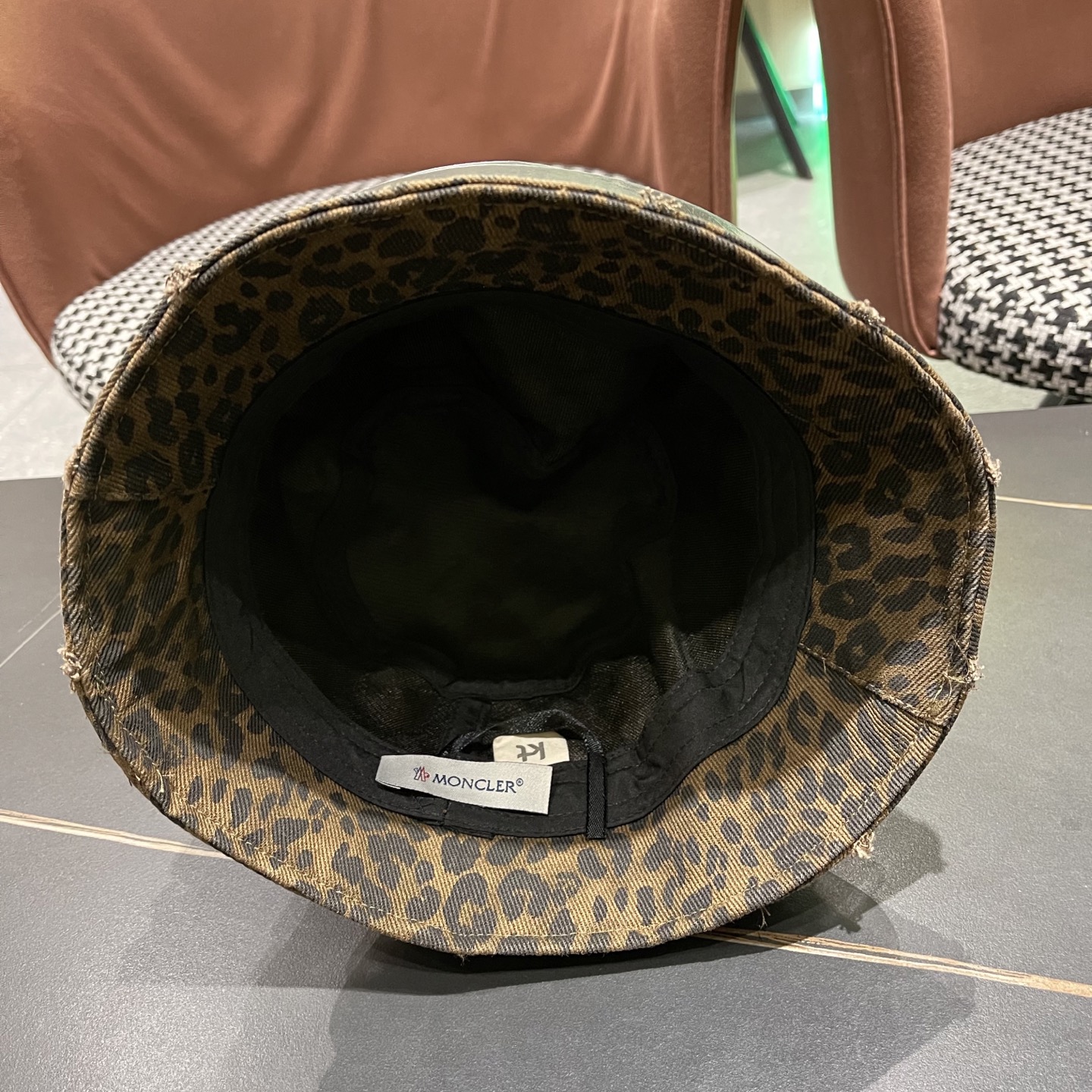  蒙口Moncler豹纹渔夫帽女2025春秋新款日系复古破洞水桶桶帽素颜百搭显脸小盆帽