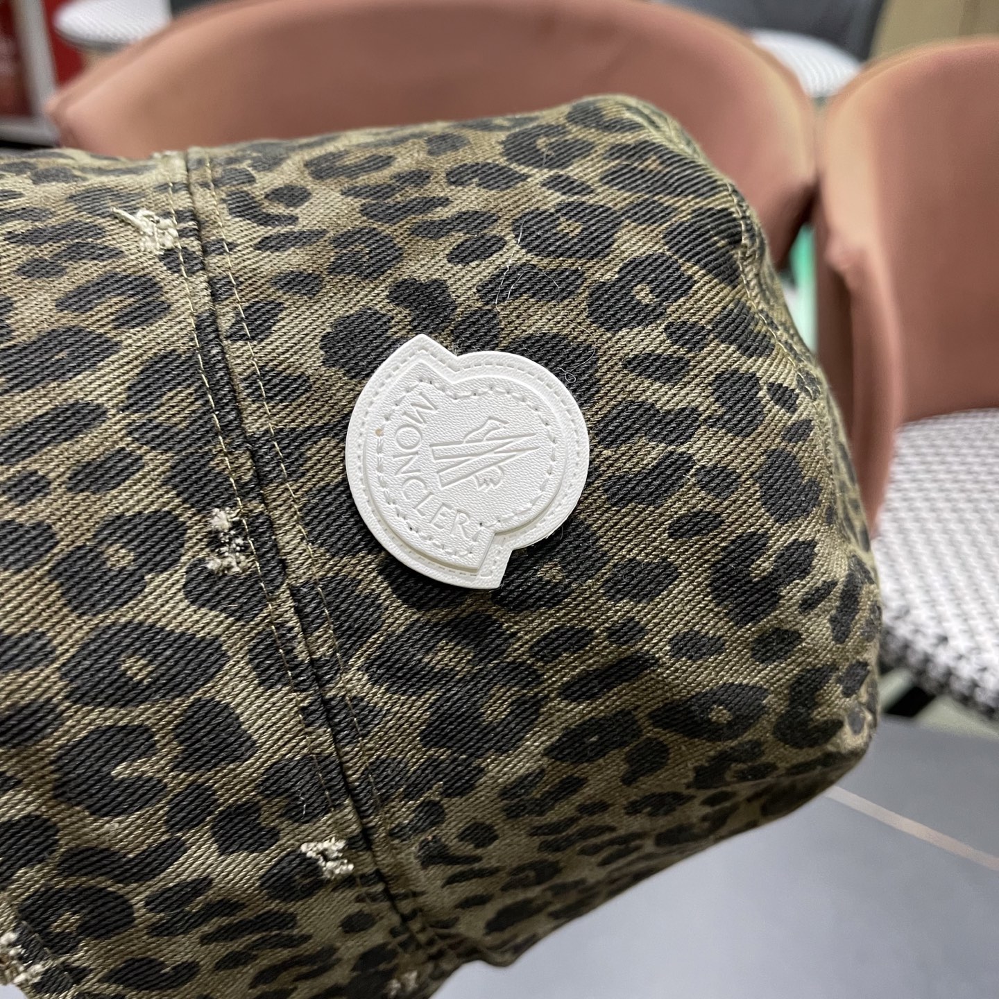  蒙口Moncler豹纹渔夫帽女2025春秋新款日系复古破洞水桶桶帽素颜百搭显脸小盆帽