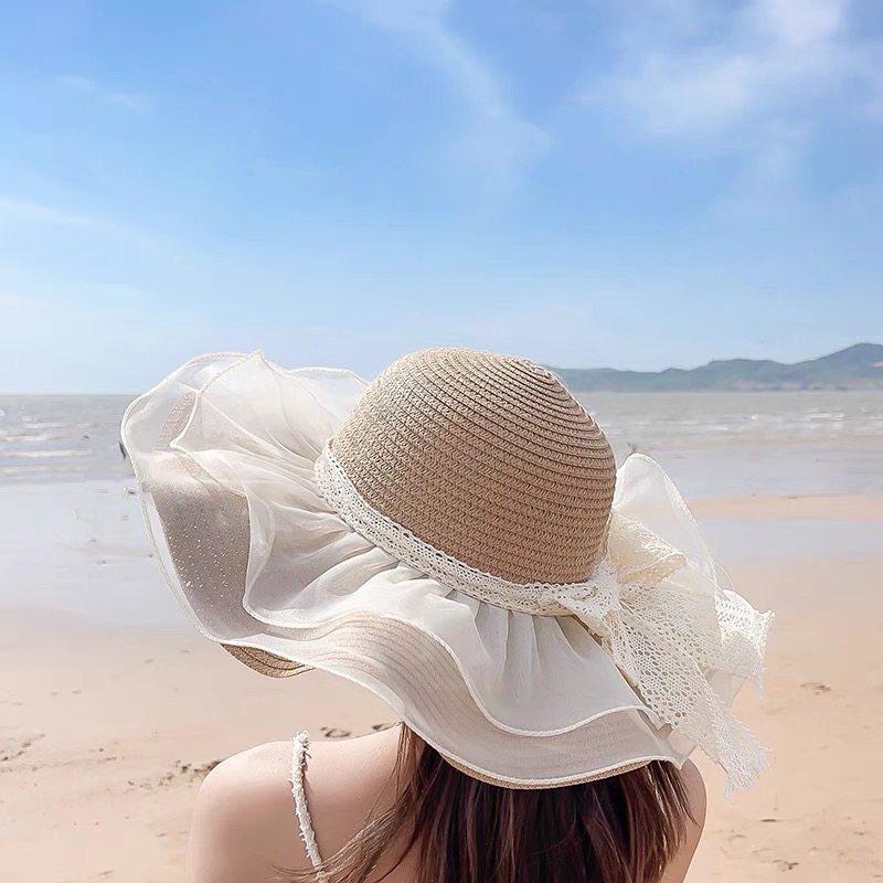  新品Balenciaga巴黎世家法式波浪边沙滩帽子时尚休闲百搭出游太阳帽可折
叠海边防晒大帽檐