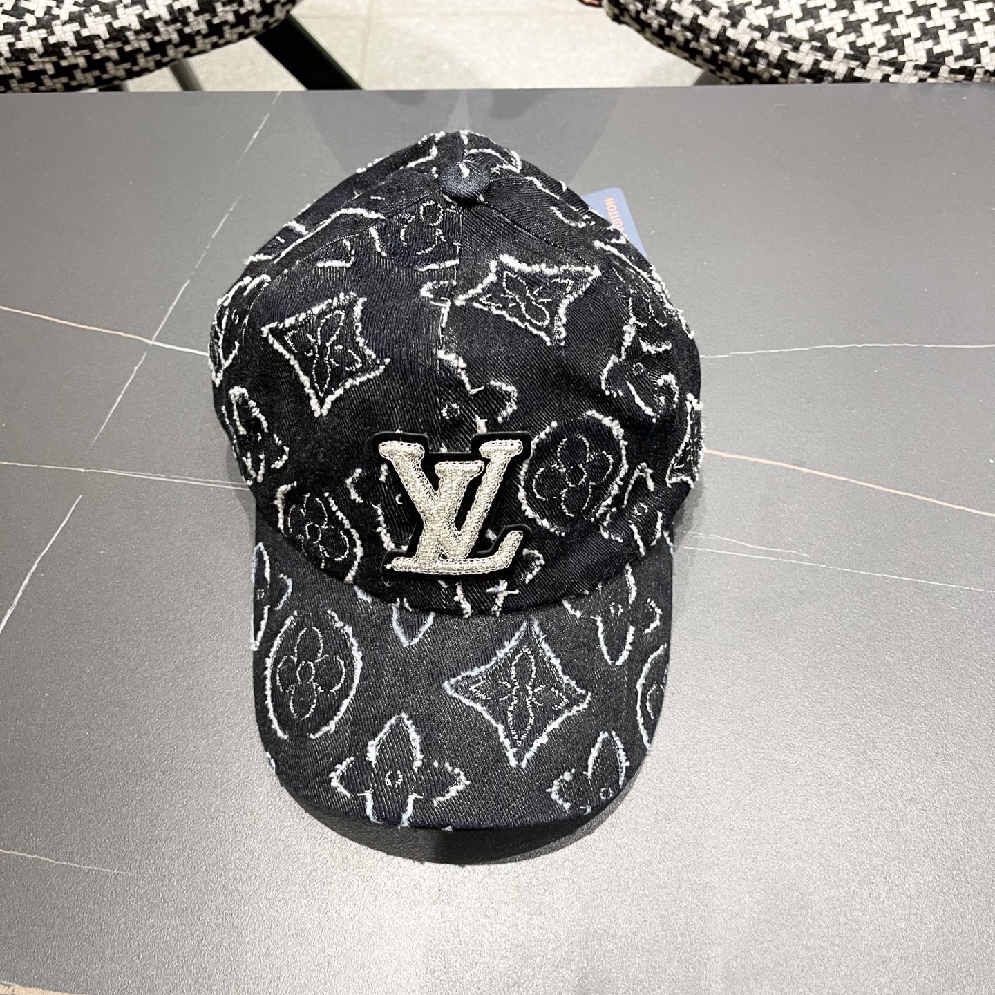  LV路易威登2025新款原单棒球帽，专柜11开模订制，原版帆布面料 轻盈透气！质量超赞，基础头围56，