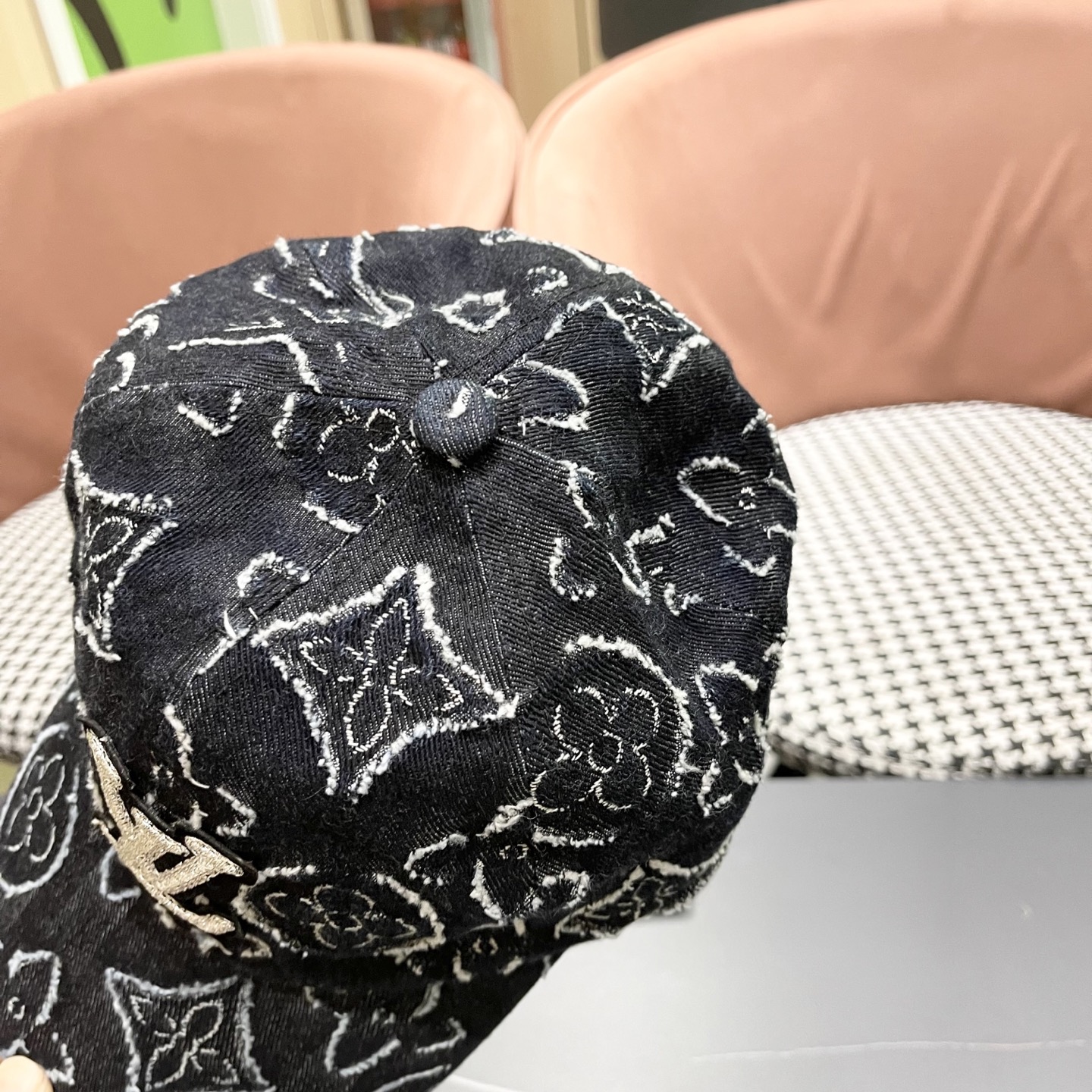  LV路易威登2025新款原单棒球帽，专柜11开模订制，原版帆布面料 轻盈透气！质量超赞，基础头围56，