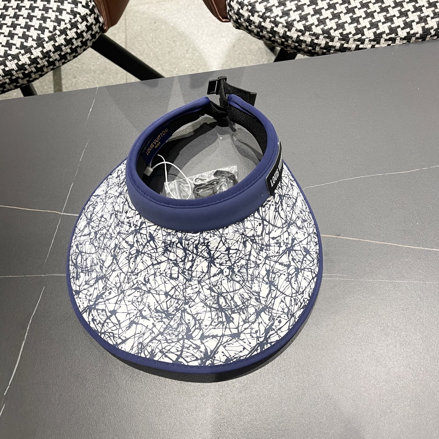  蒙口MONCLER韩版空顶帽子女夏季大帽檐防晒遮阳帽户外骑行运
动防紫外线太阳帽