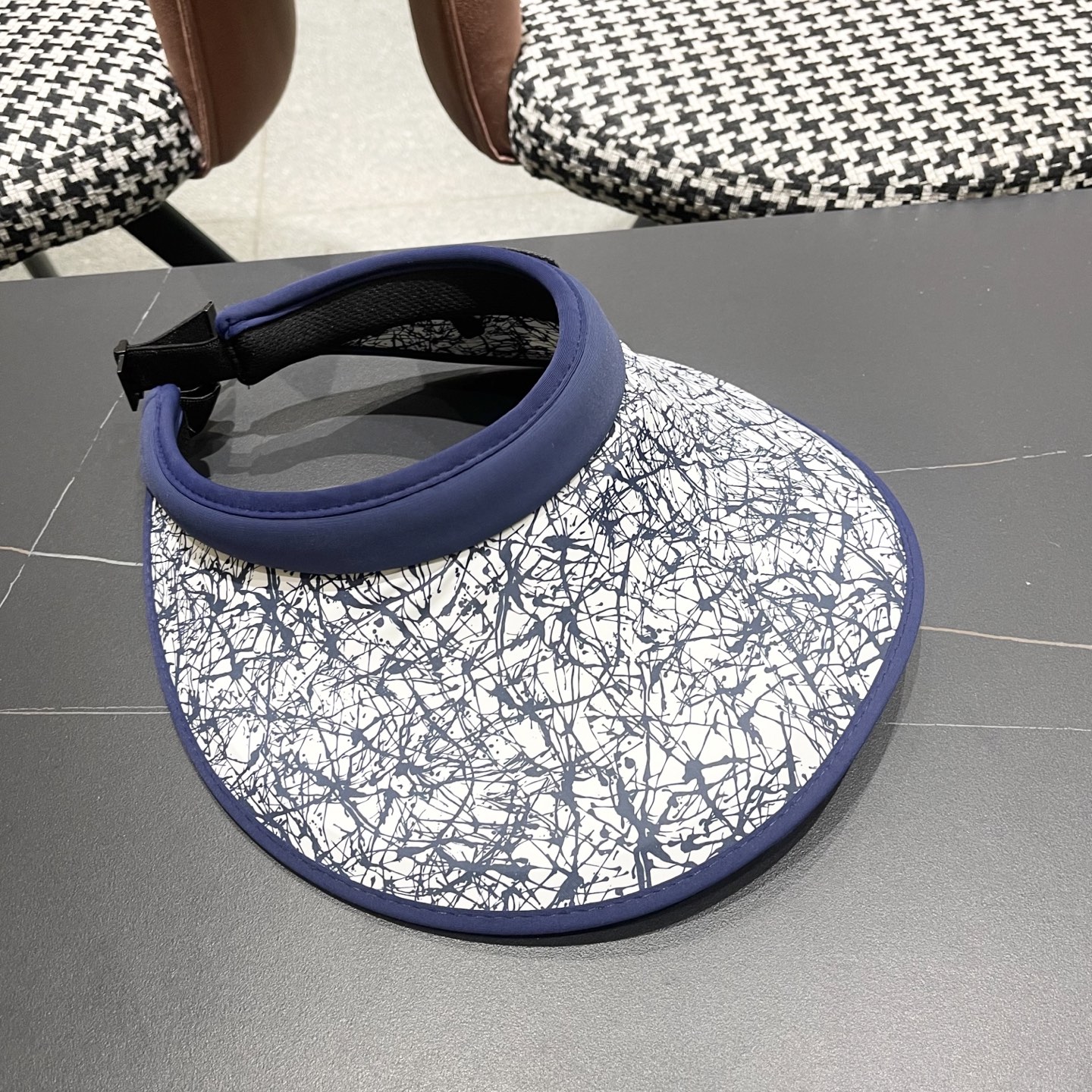  蒙口MONCLER韩版空顶帽子女夏季大帽檐防晒遮阳帽户外骑行运
动防紫外线太阳帽