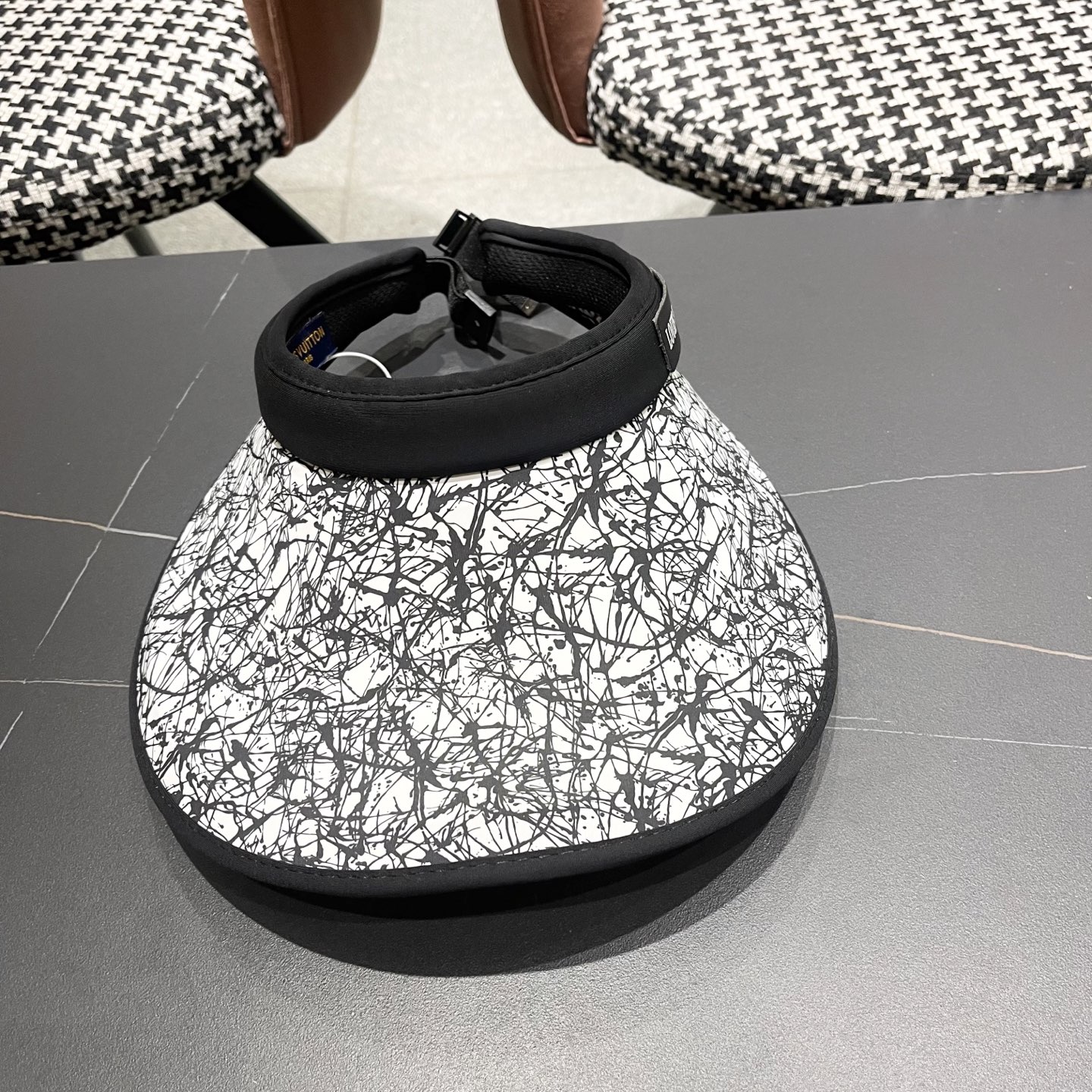  蒙口MONCLER韩版空顶帽子女夏季大帽檐防晒遮阳帽户外骑行运
动防紫外线太阳帽