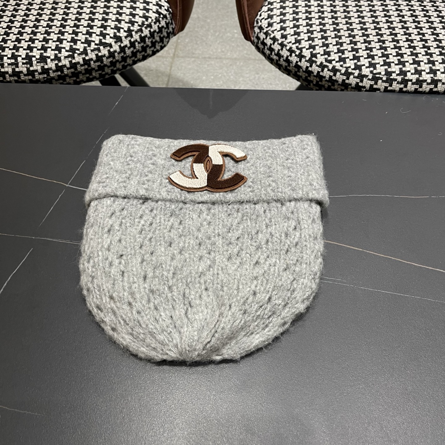  Chanel官网品质香奈儿2025秋冬网红时尚博主推荐款毛线帽，小红书爆款，手感超柔软舒适的针织线帽，